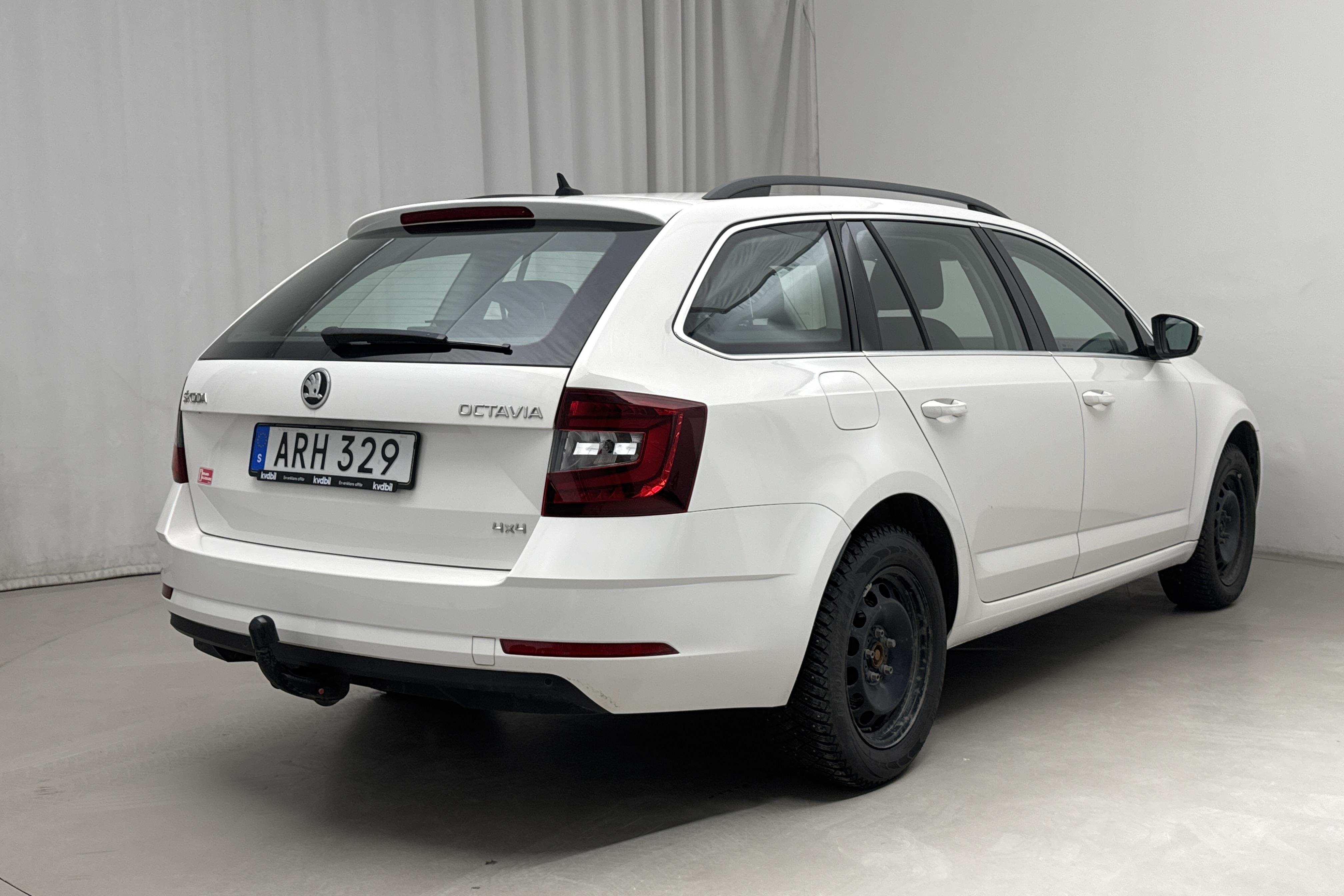 Skoda Octavia III 2.0 TDI CR Combi 4x4 (150hk) - 52 160 km - Manualna - biały - 2018