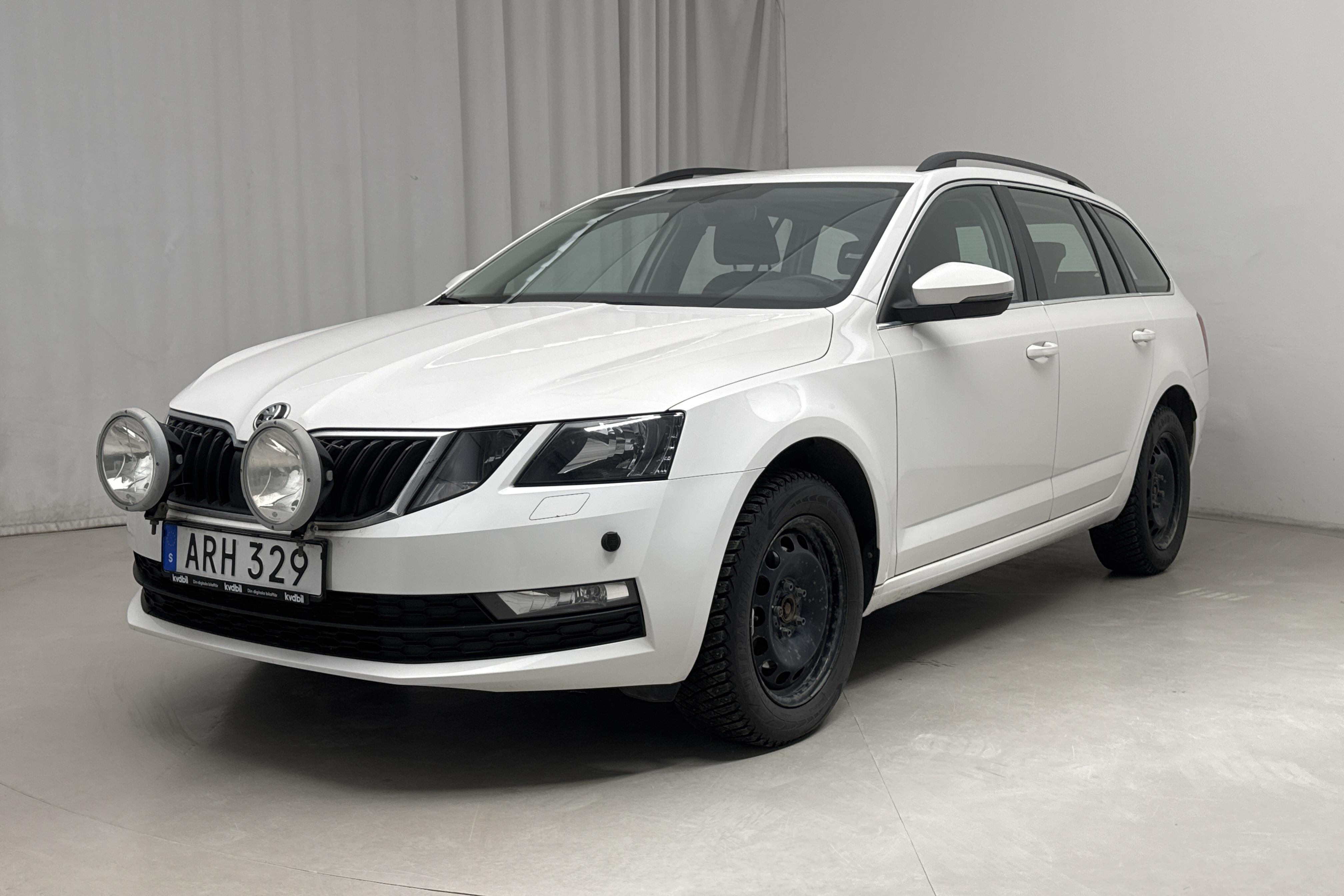 Skoda Octavia III 2.0 TDI CR Combi 4x4 (150hk) - 52 160 km - Manualna - biały - 2018