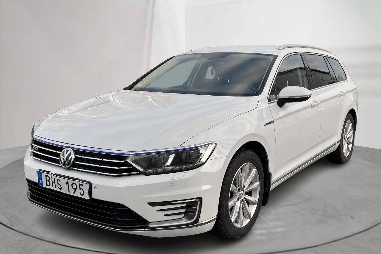 VW Passat 1.4 Plug-in-Hybrid Sportscombi (218hk) - 161 850 km - Automaattinen - valkoinen - 2016