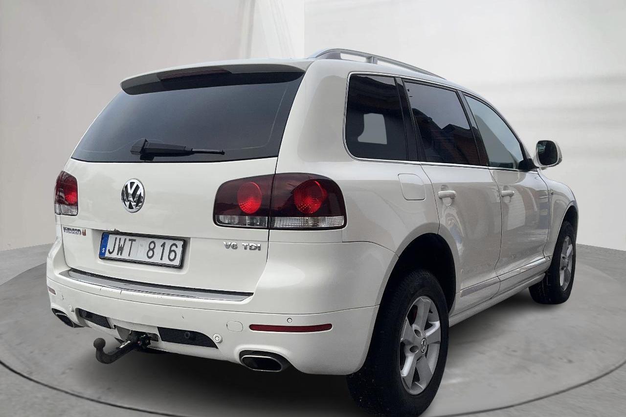 VW Touareg 3.0 V6 TDI (240hk) - 276 200 km - Automatic - white - 2009