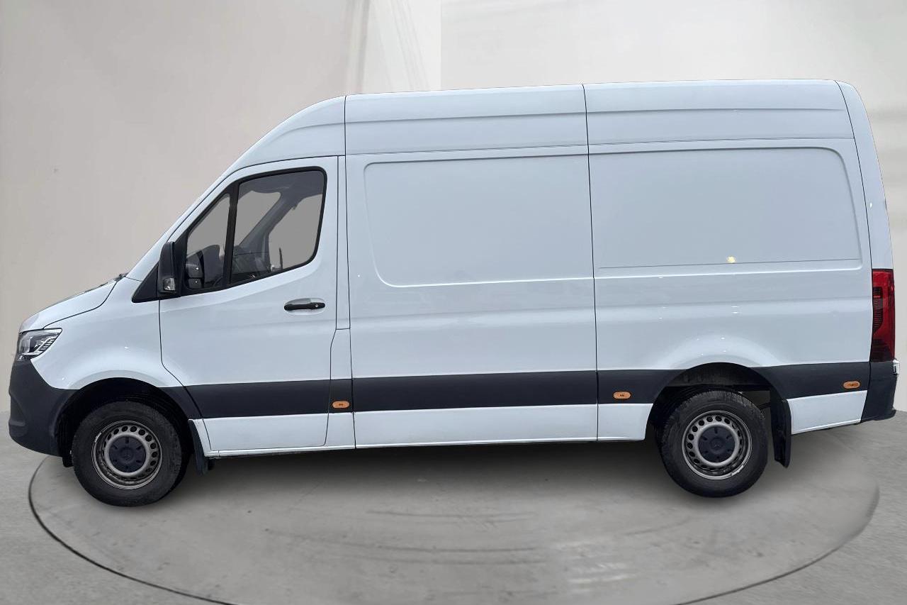 Mercedes Sprinter 317 CDI Skåp RWD (170hk) - 5 480 mil - Automat - vit - 2023