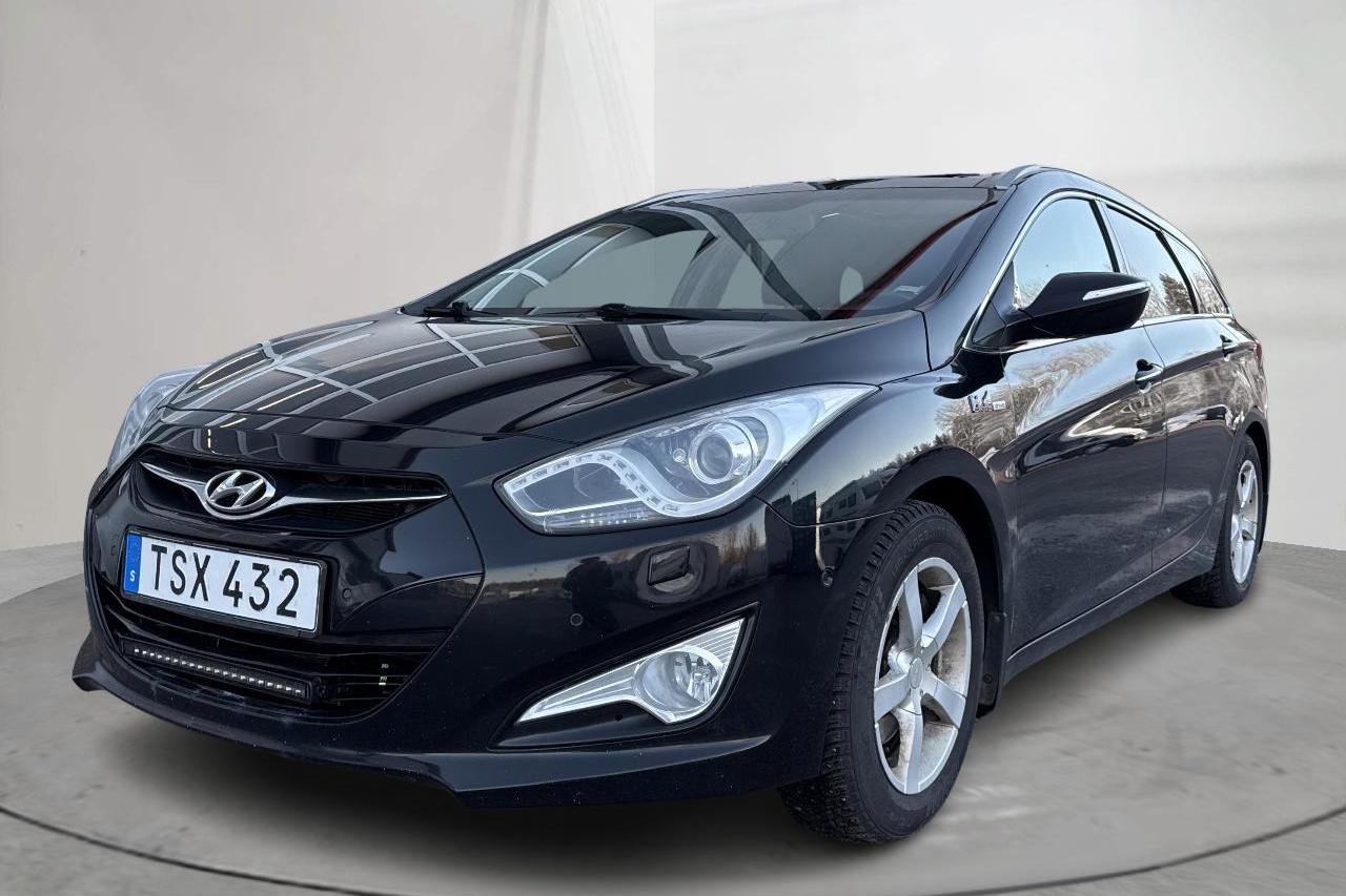 Hyundai i40 1.7 CRDi Kombi (136hk) - 201 840 km - Manuaalinen - musta - 2012