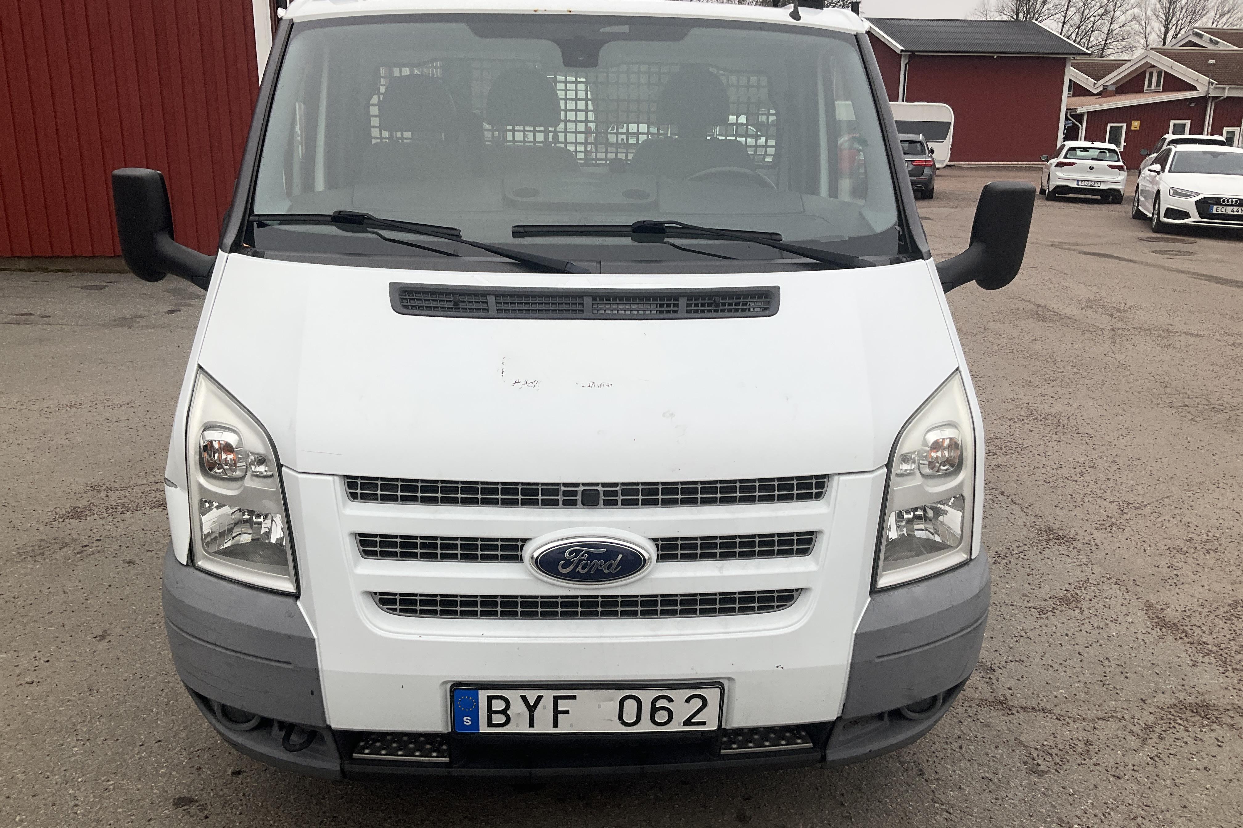 Ford Transit 300 2.2 TDCi Pickup (100hk) - 8 836 mil - Manuell - vit - 2013