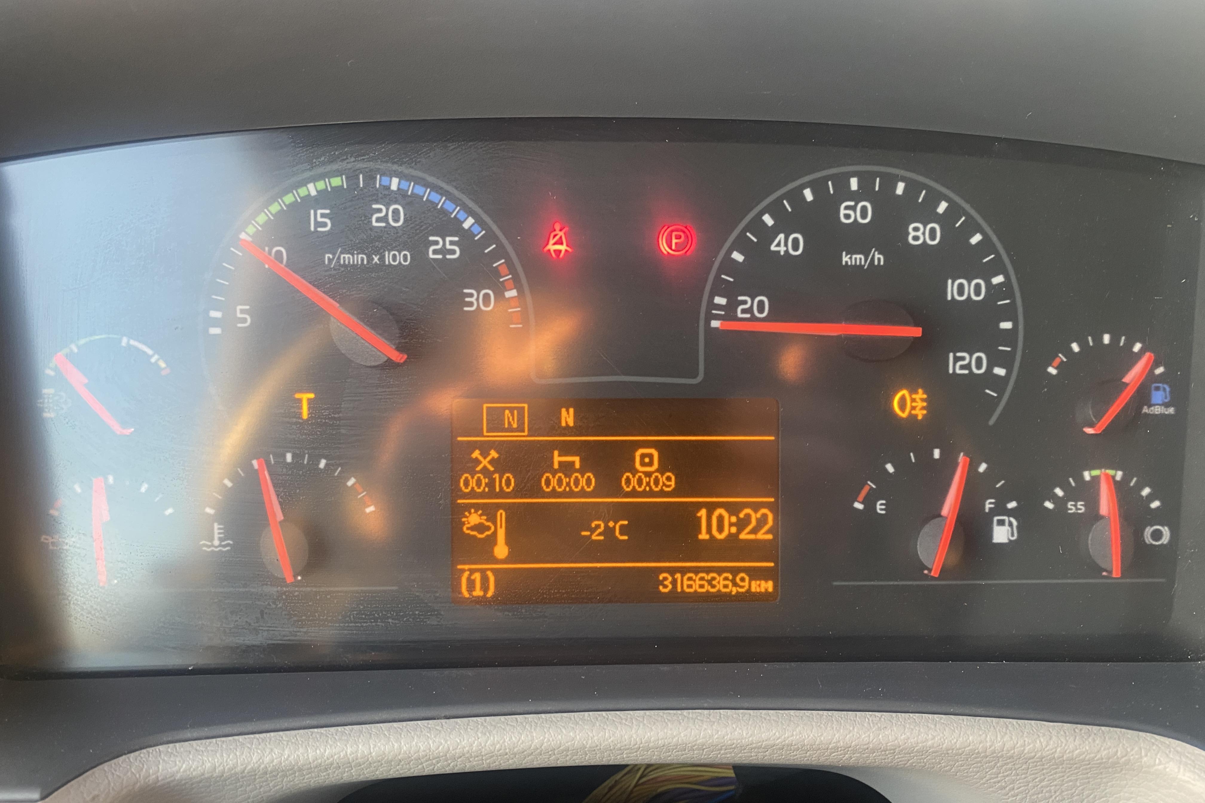 Volvo FL250 - 316 636 km - Automat - vit - 2017