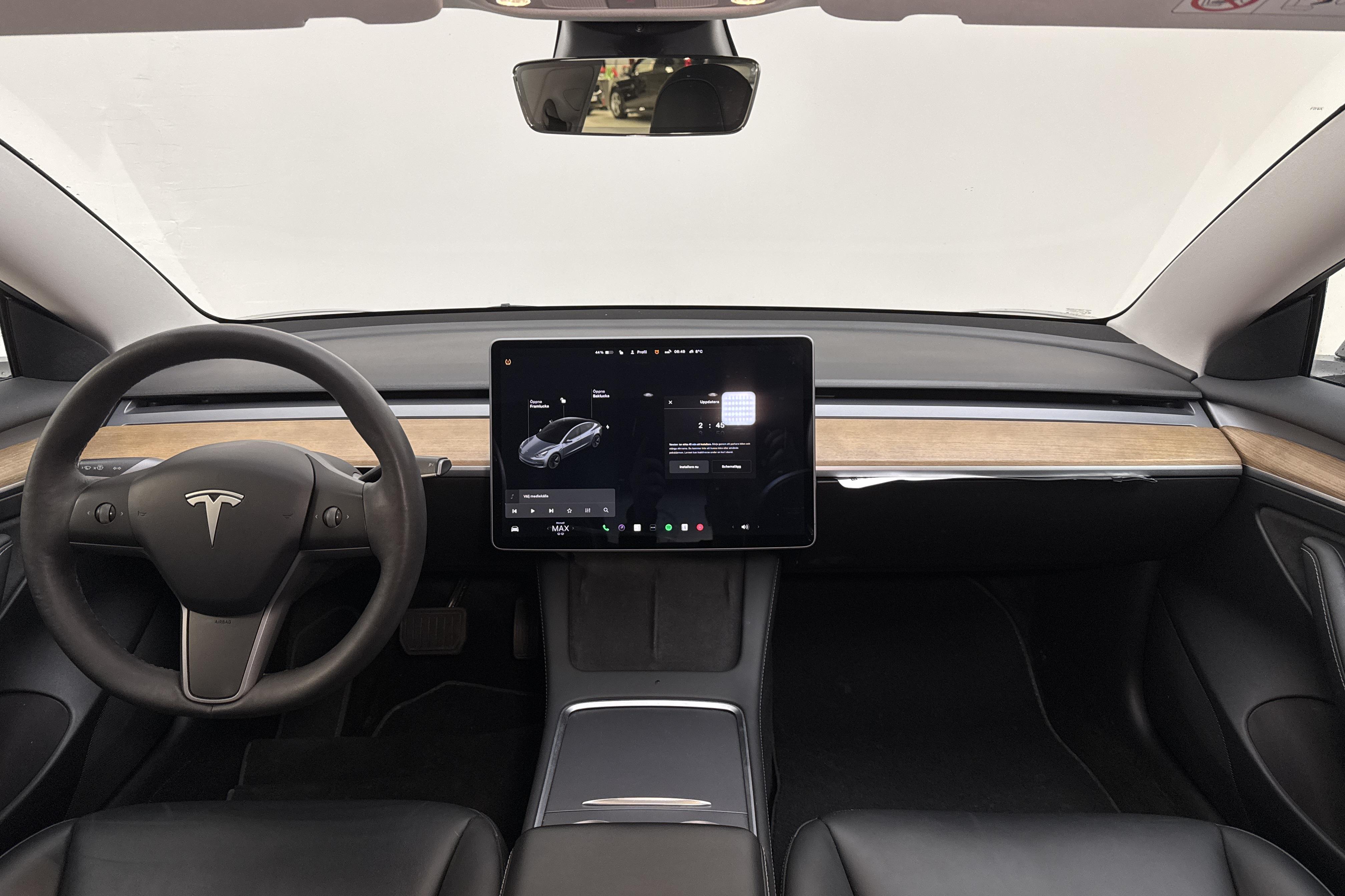 Tesla Model 3 Standard Range RWD - 89 680 km - Automatic - gray - 2021