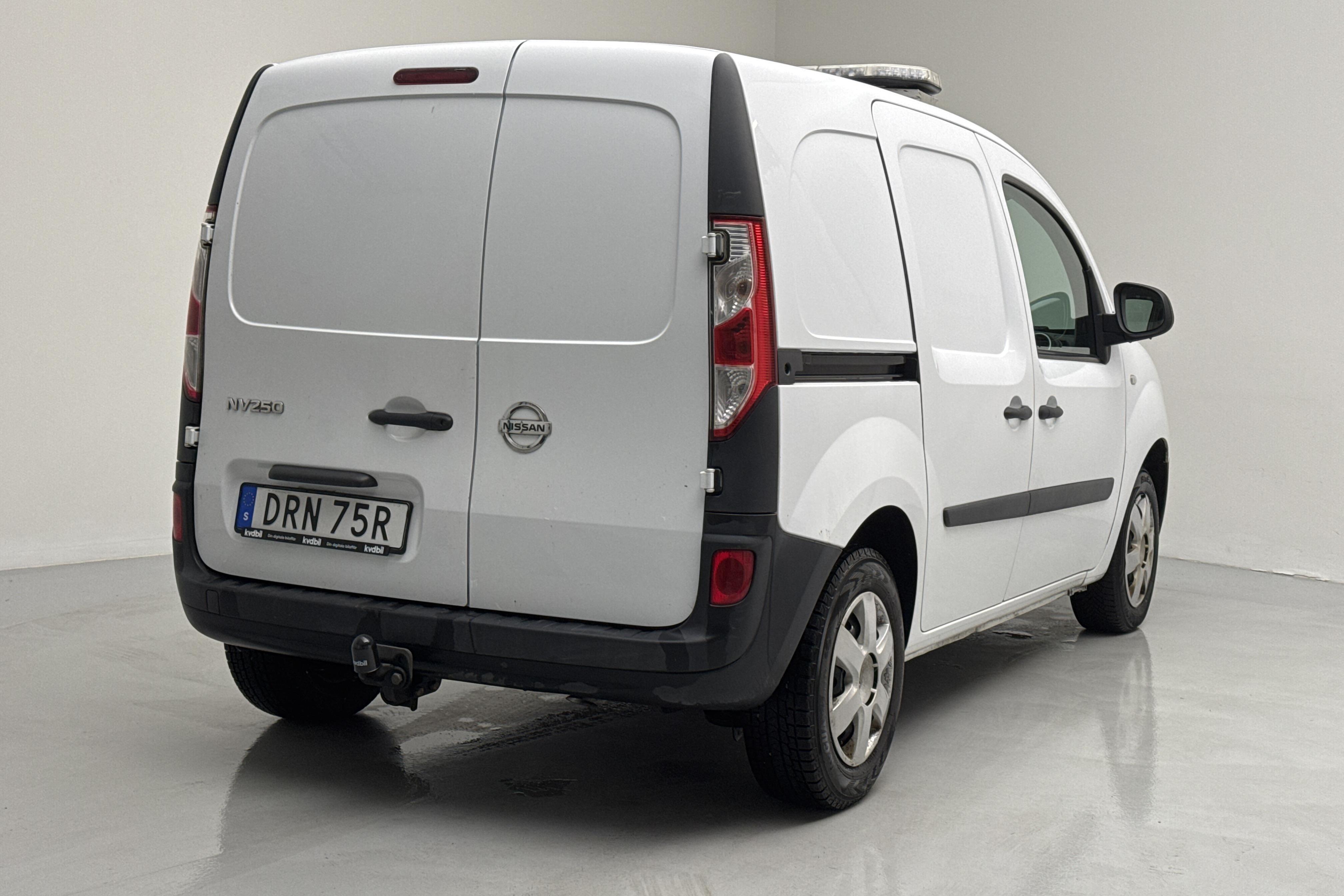 Nissan NV250 1.5 dCi (95hk) - 87 310 km - Manualna - biały - 2020