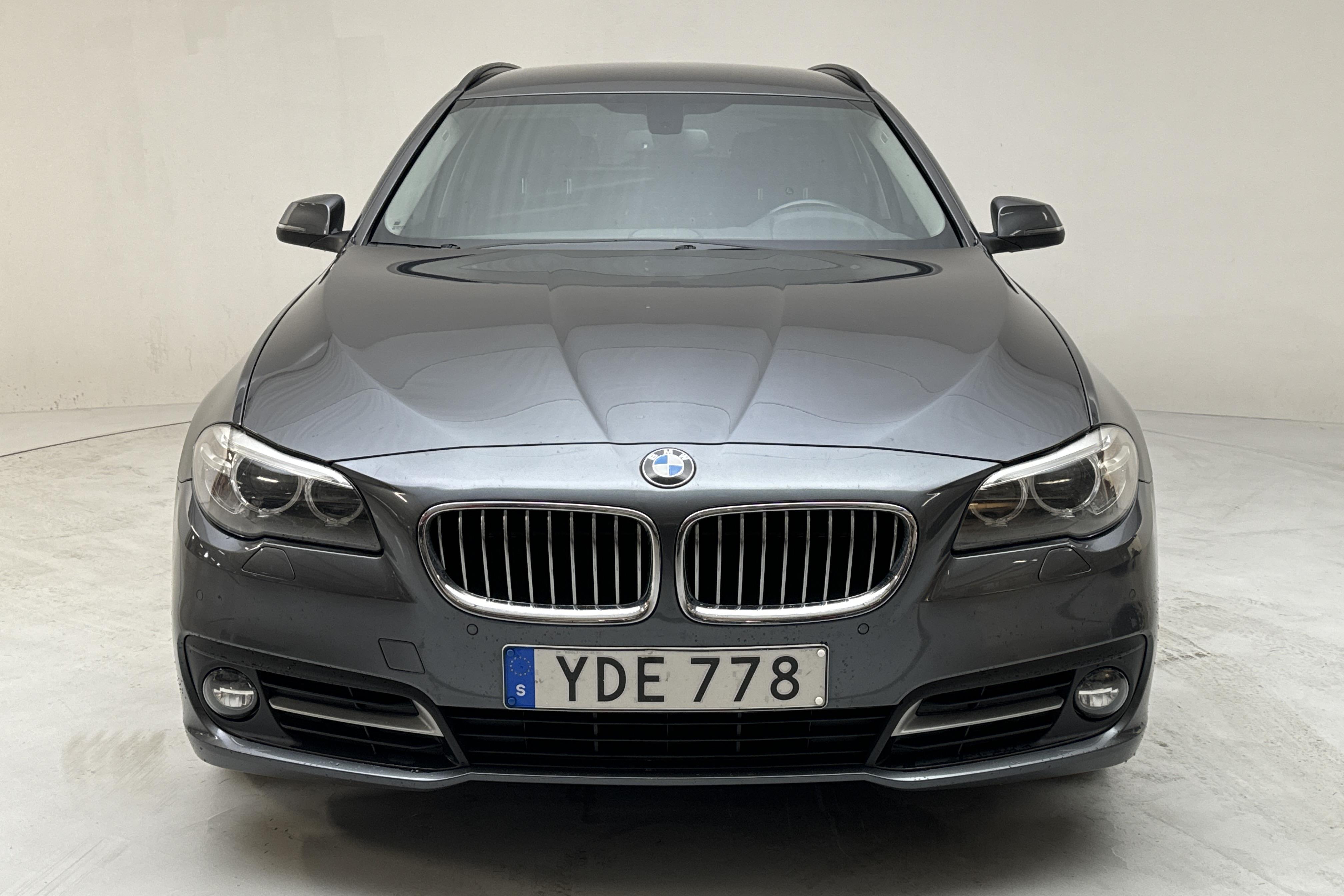 BMW 520d Touring, F11 (190hk) - 14 531 mil - Automat - grå - 2016