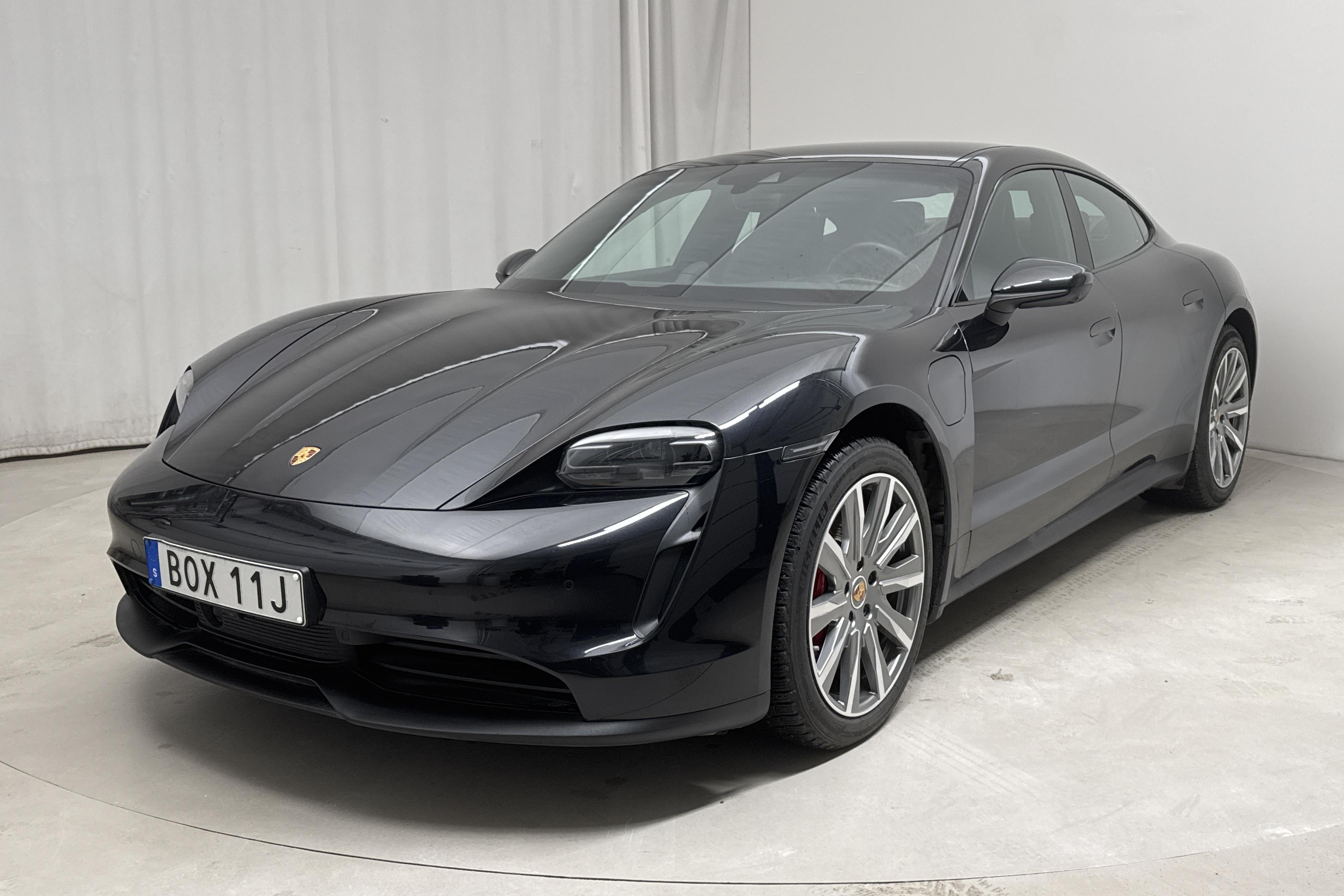 Porsche Taycan 4S (530hk) - 5 884 mil - Automat - svart - 2021