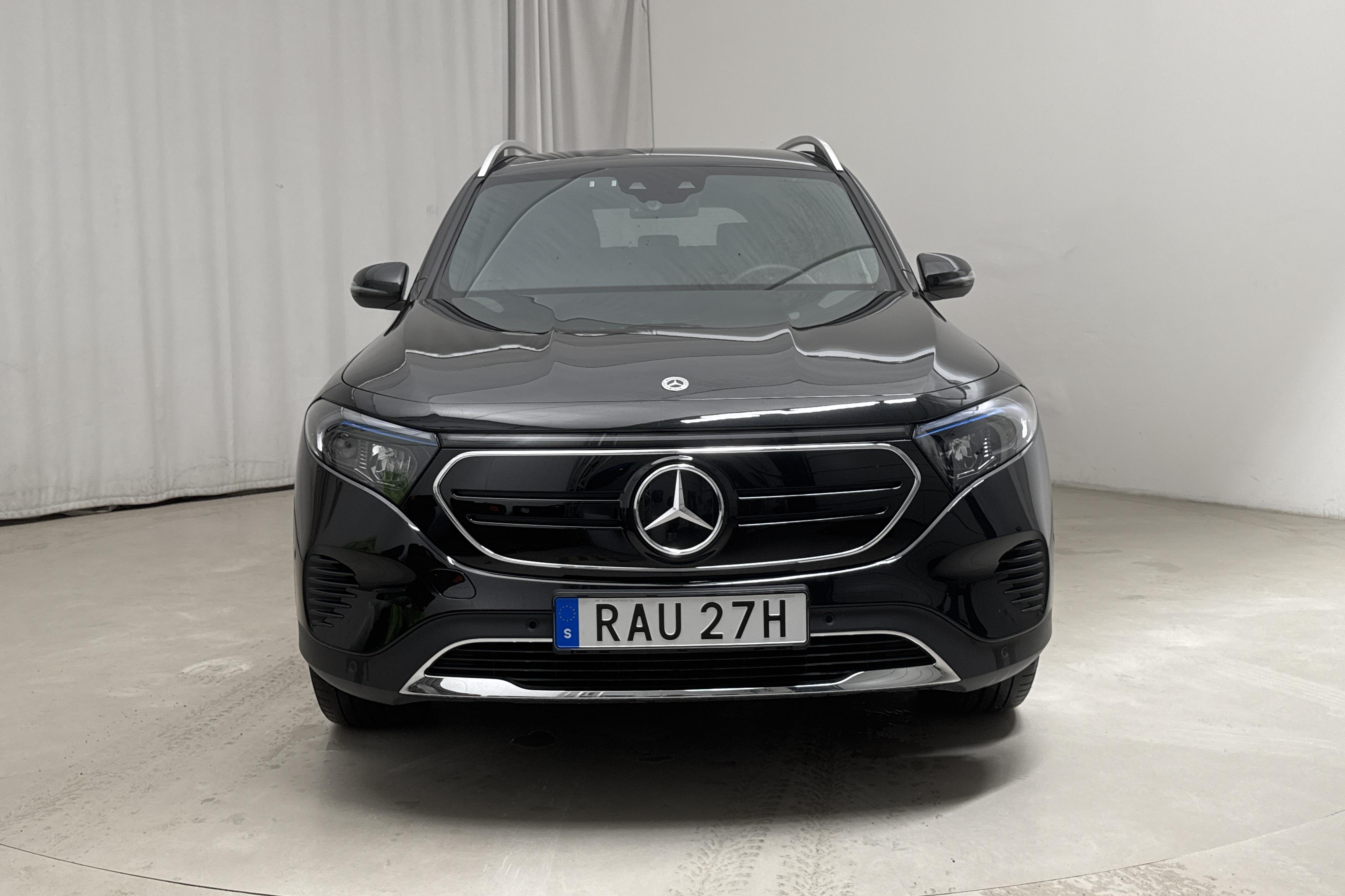 Mercedes EQB 300 4MATIC X243 (228hk) - 3 114 mil - Automat - svart - 2024