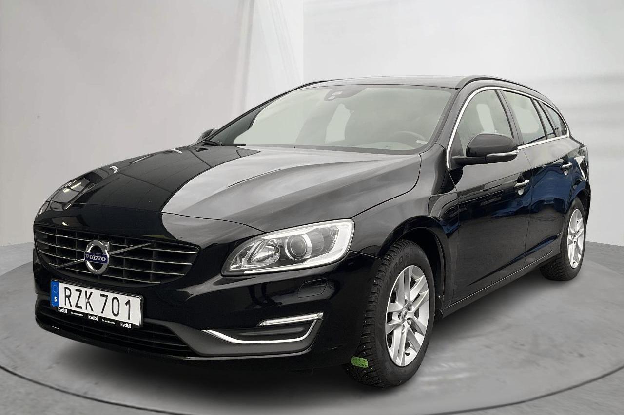 Volvo V60 D4 AWD (190hk) - 19 908 mil - Automat - svart - 2017