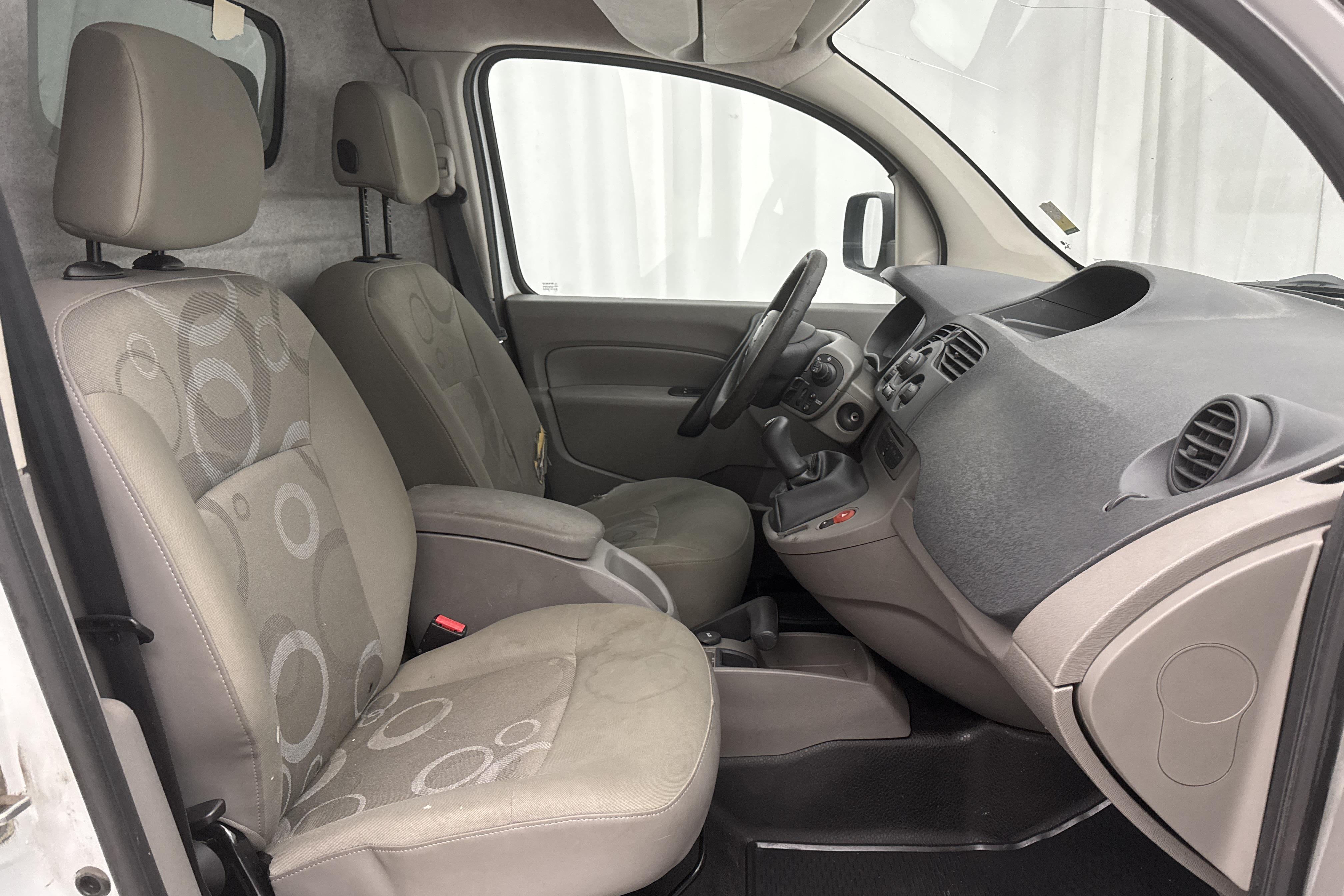 Renault Kangoo Express II 1.5 dCi Skåp (85hk) - 94 230 km - Manual - white - 2011