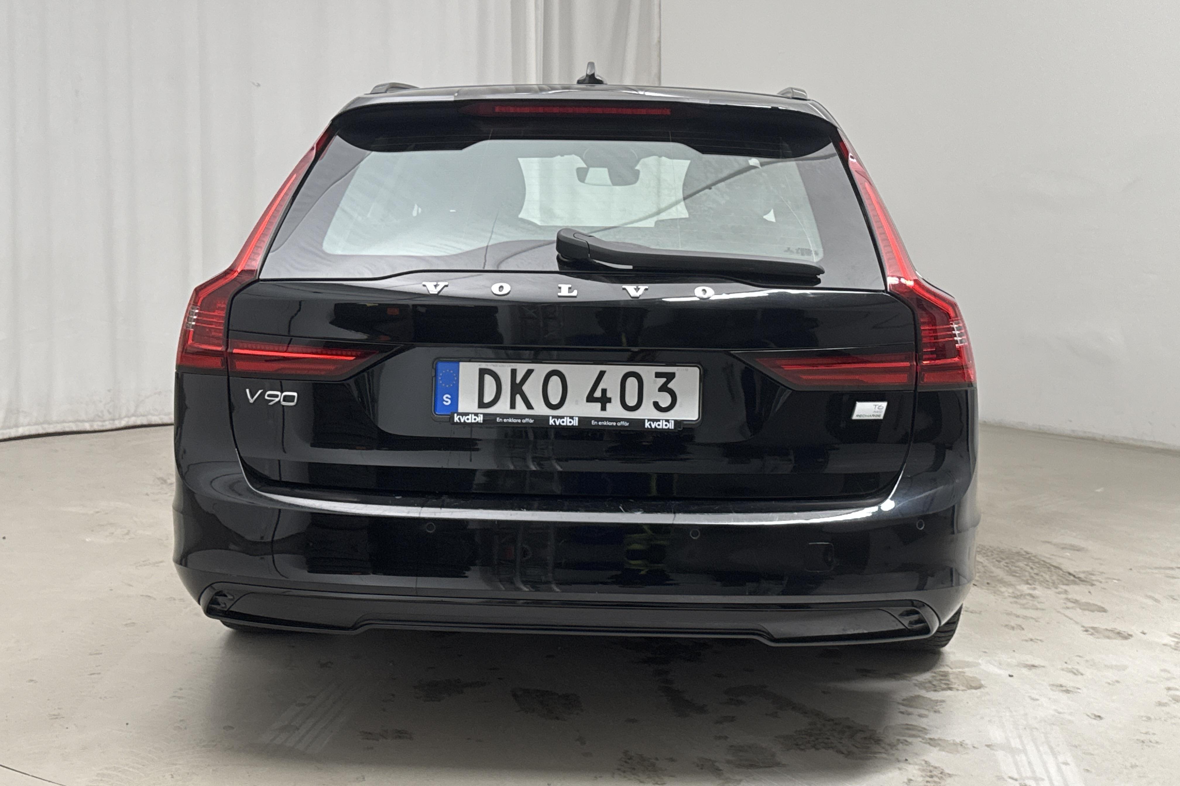 Volvo V90 T6 AWD Twin Engine (340hk) - 93 870 km - Automatyczna - czarny - 2022