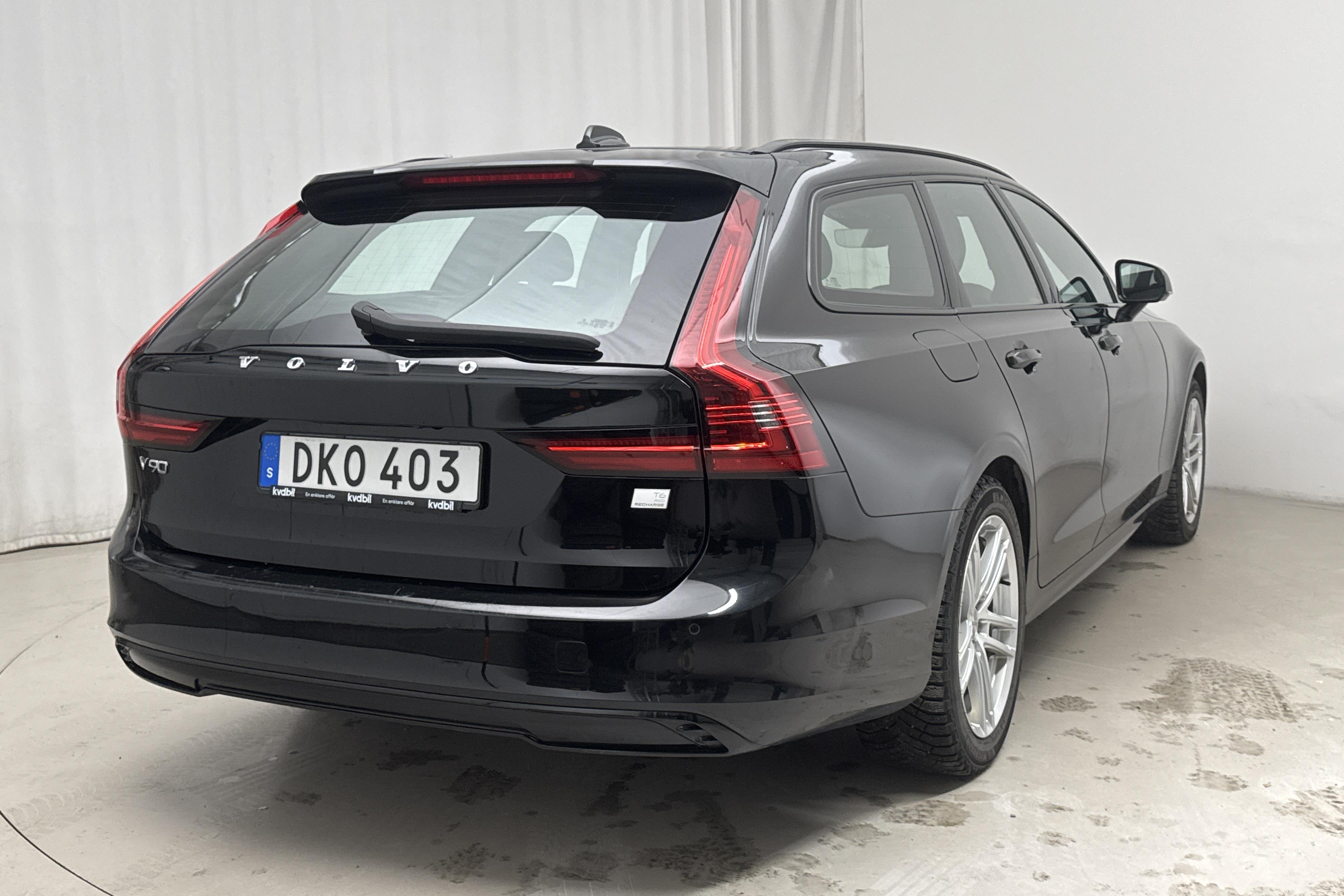 Volvo V90 T6 AWD Twin Engine (340hk) - 93 870 km - Automatyczna - czarny - 2022