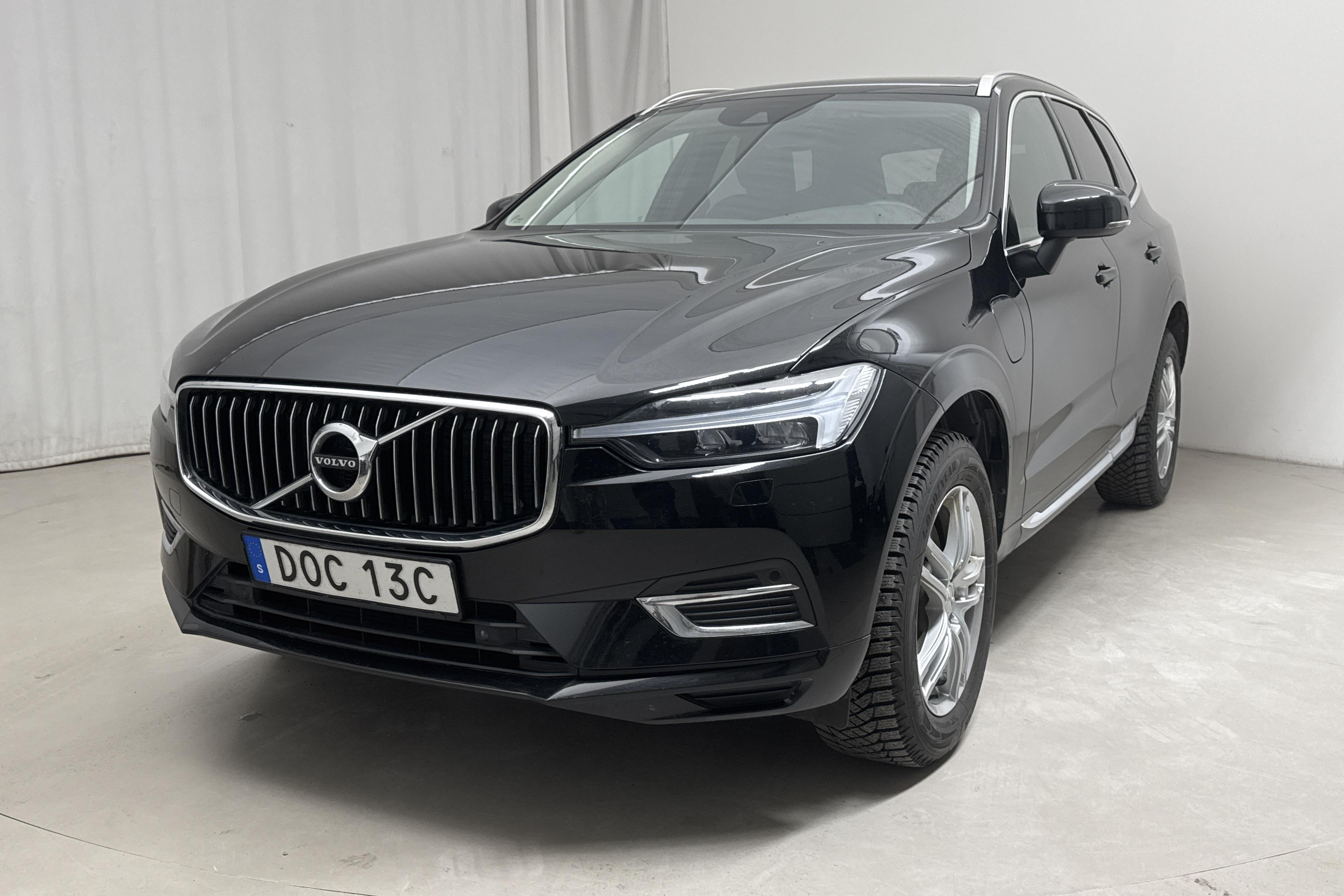 Volvo XC60 T6 AWD Recharge (340hk) - 113 590 km - Automaattinen - musta - 2021