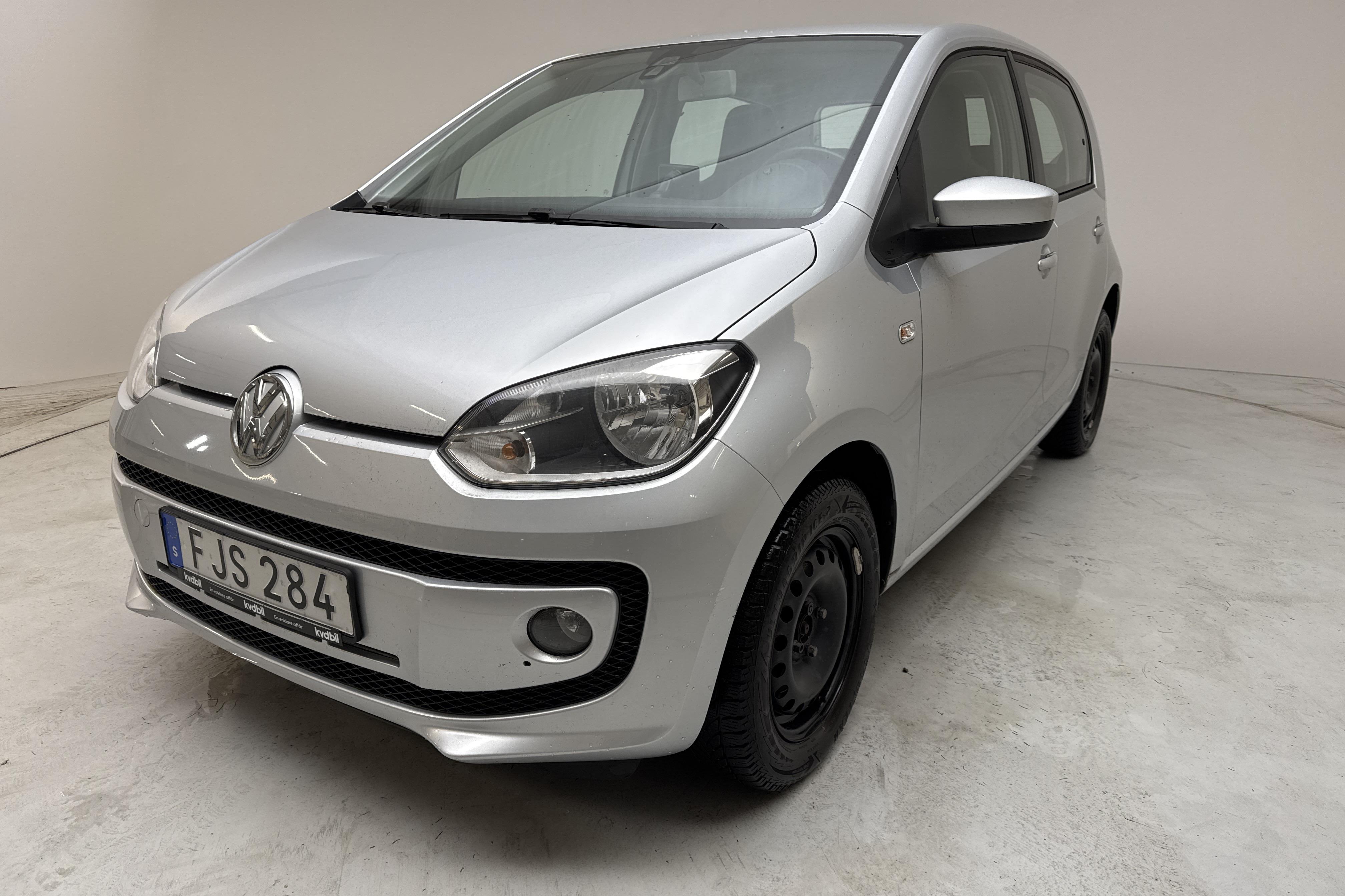 VW up! 1.0 5dr (75hk) - 87 650 km - Manualna - srebro - 2015