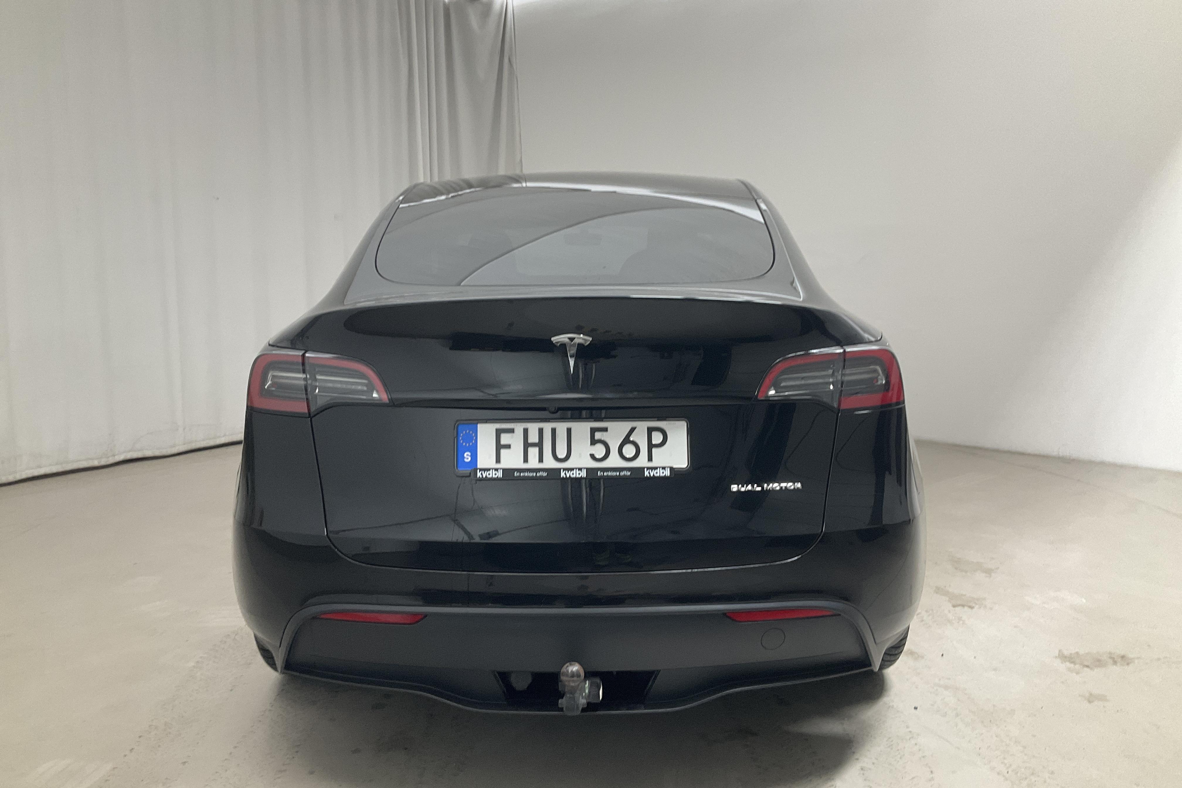 Tesla Model Y Long Range Dual Motor AWD - 3 543 mil - Automat - svart - 2023