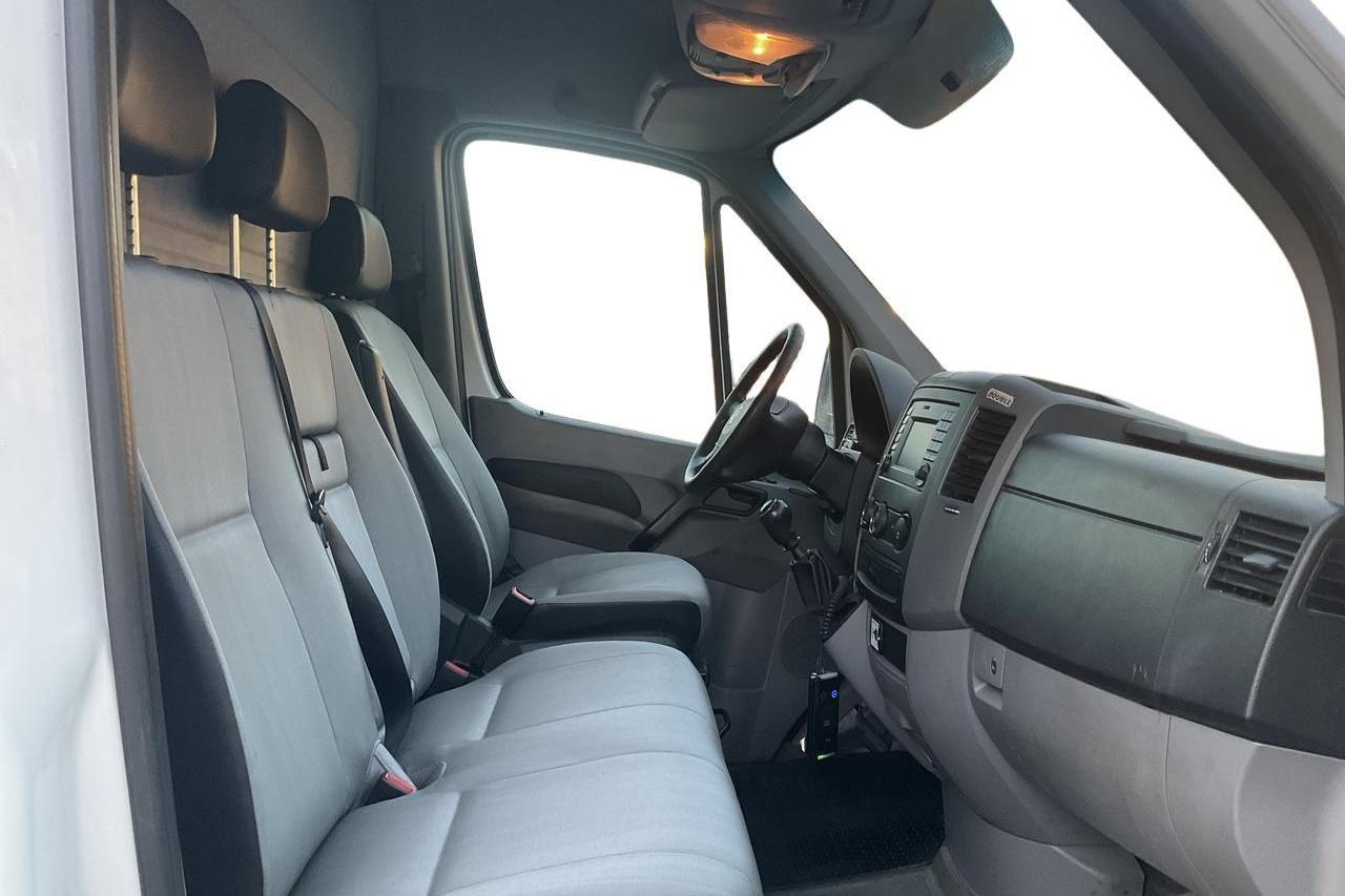 VW Crafter 35 2.0 TDI Skåp (163hk) - 246 580 km - Manual - white - 2016