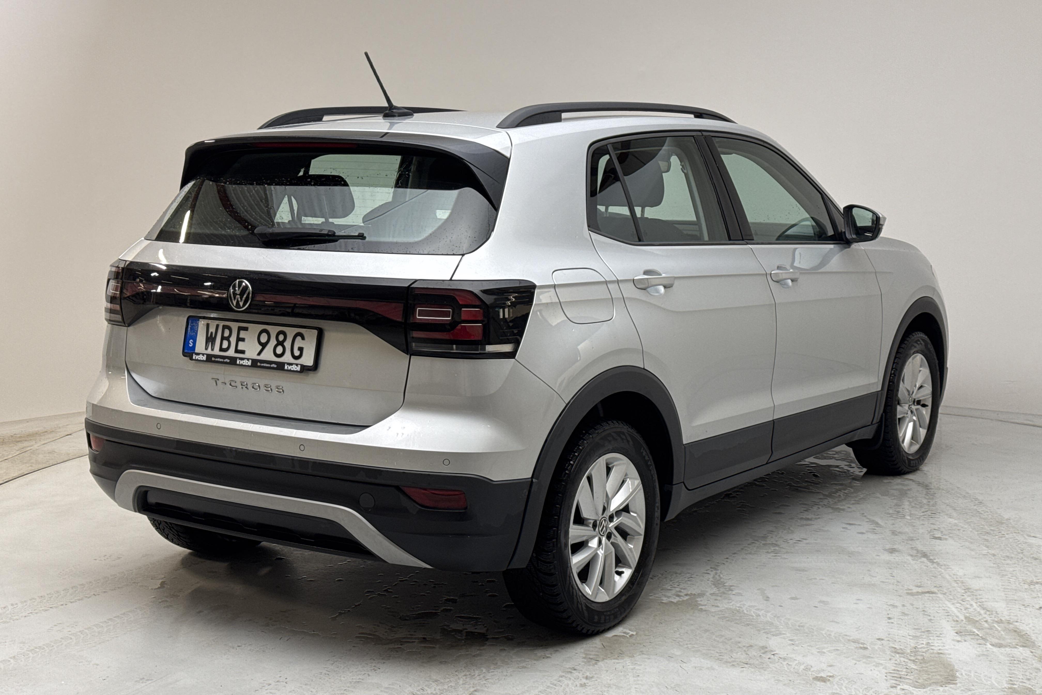 VW T-Cross 1.0 TSI (95hk) - 8 450 km - Manual - silver - 2021