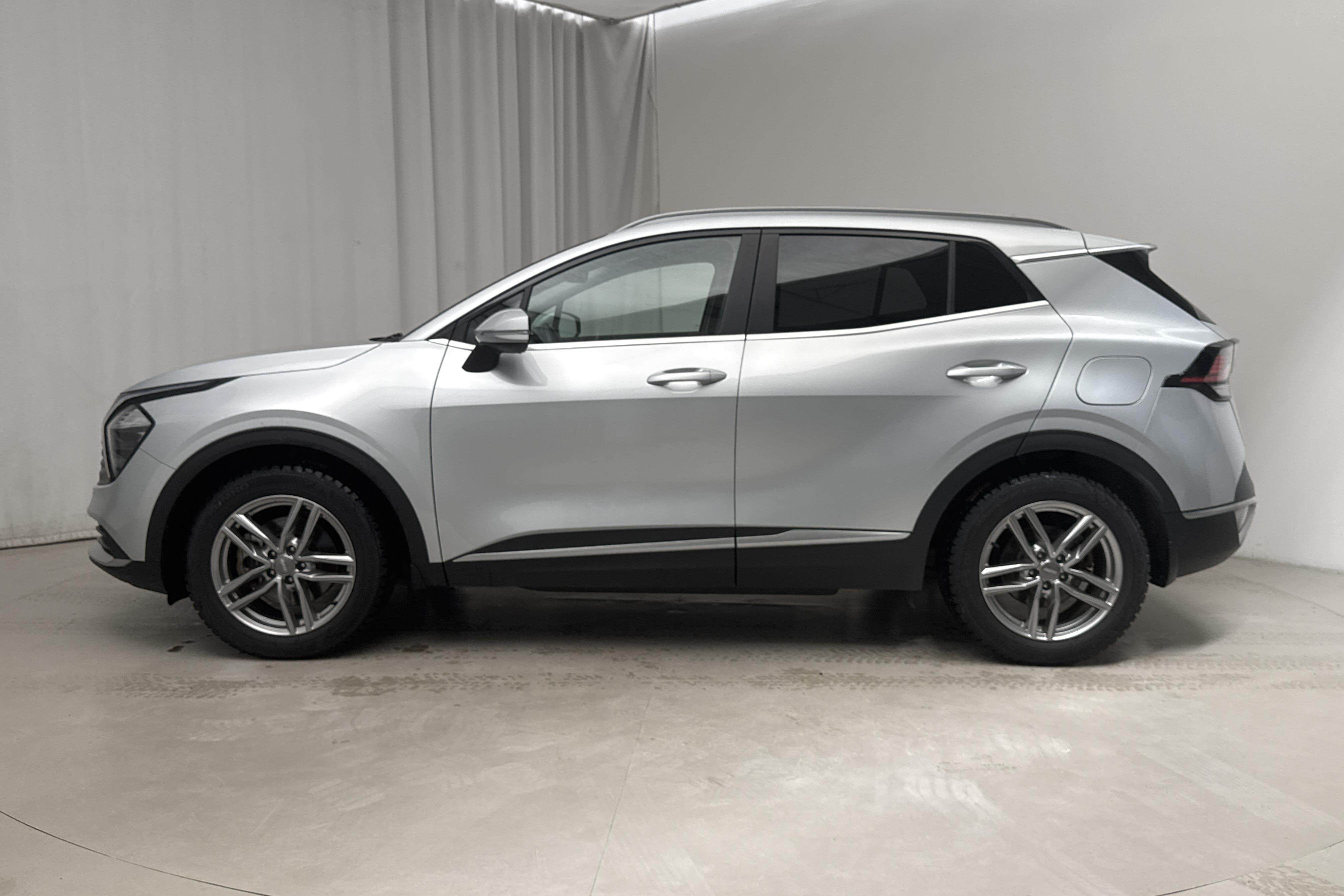 KIA Sportage PHEV AWD (265hk) - 2 753 mil - Automat - grå - 2022