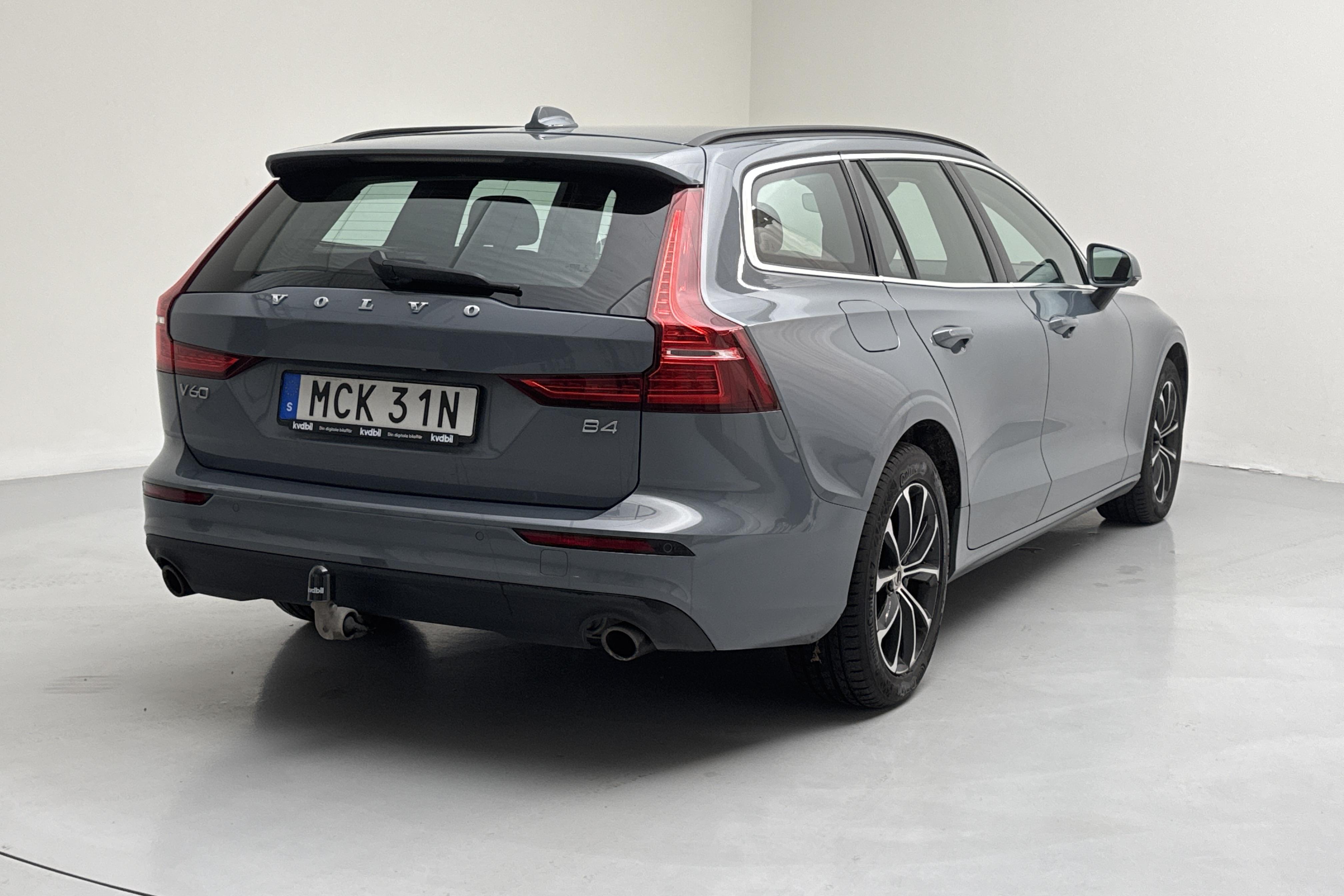 Volvo V60 B4 Mildhybrid, Diesel (197hk) - 111 490 km - Automaatne - hall - 2022