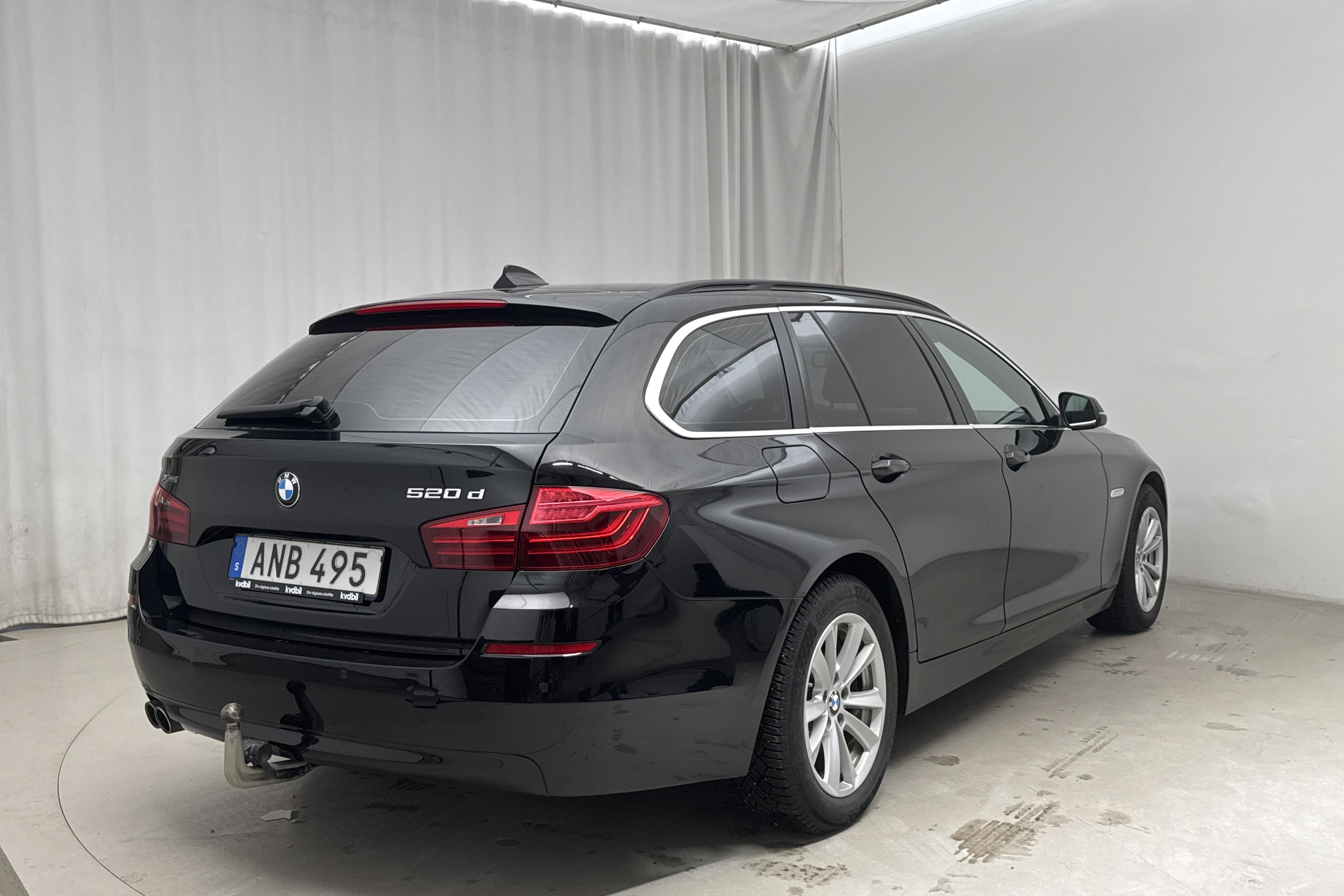 BMW 520d xDrive Touring, F11 (190hk) - 185 210 km - Automatic - black - 2015