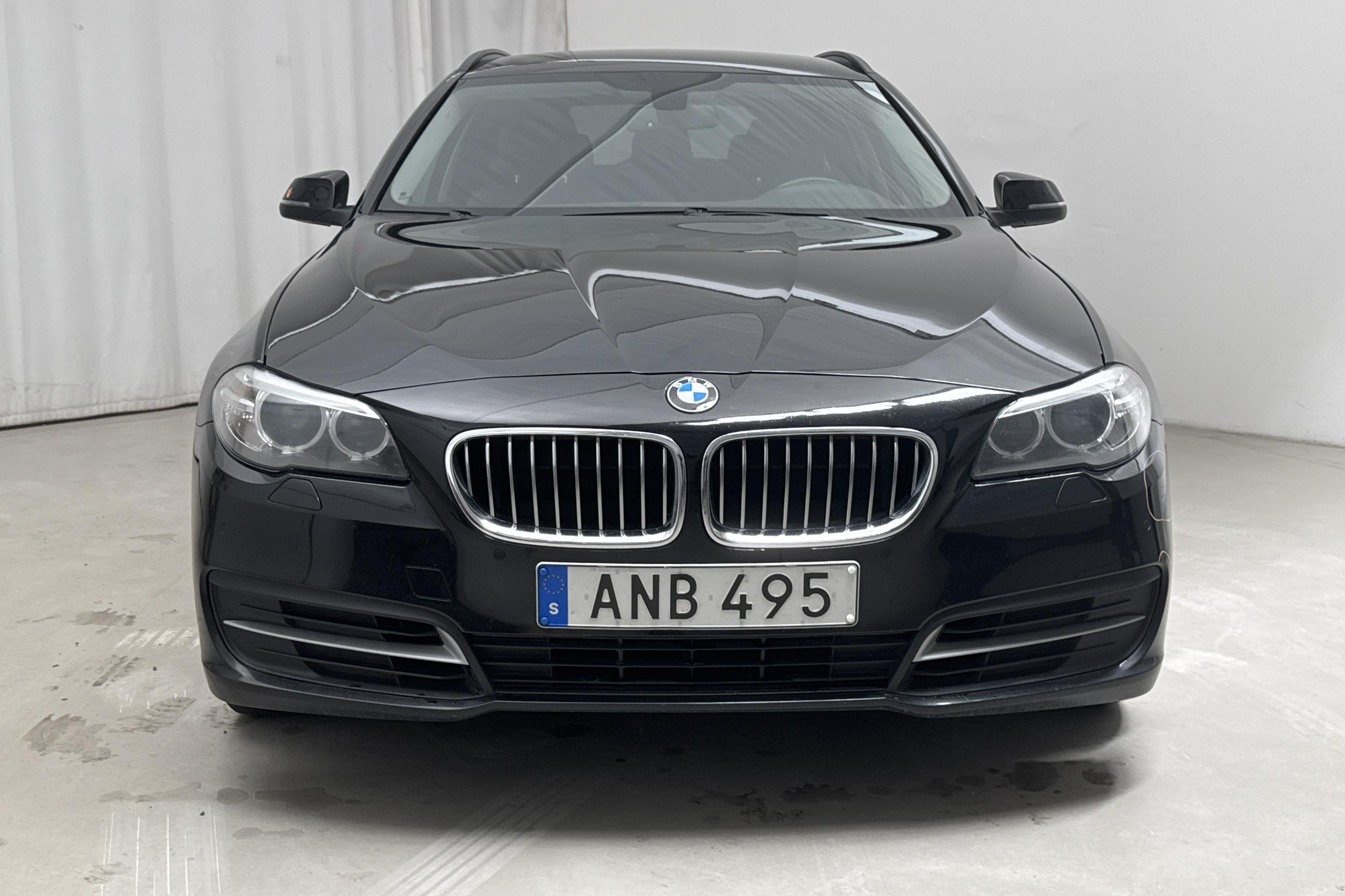 BMW 520d xDrive Touring, F11 (190hk) - 185 210 km - Automatic - black - 2015