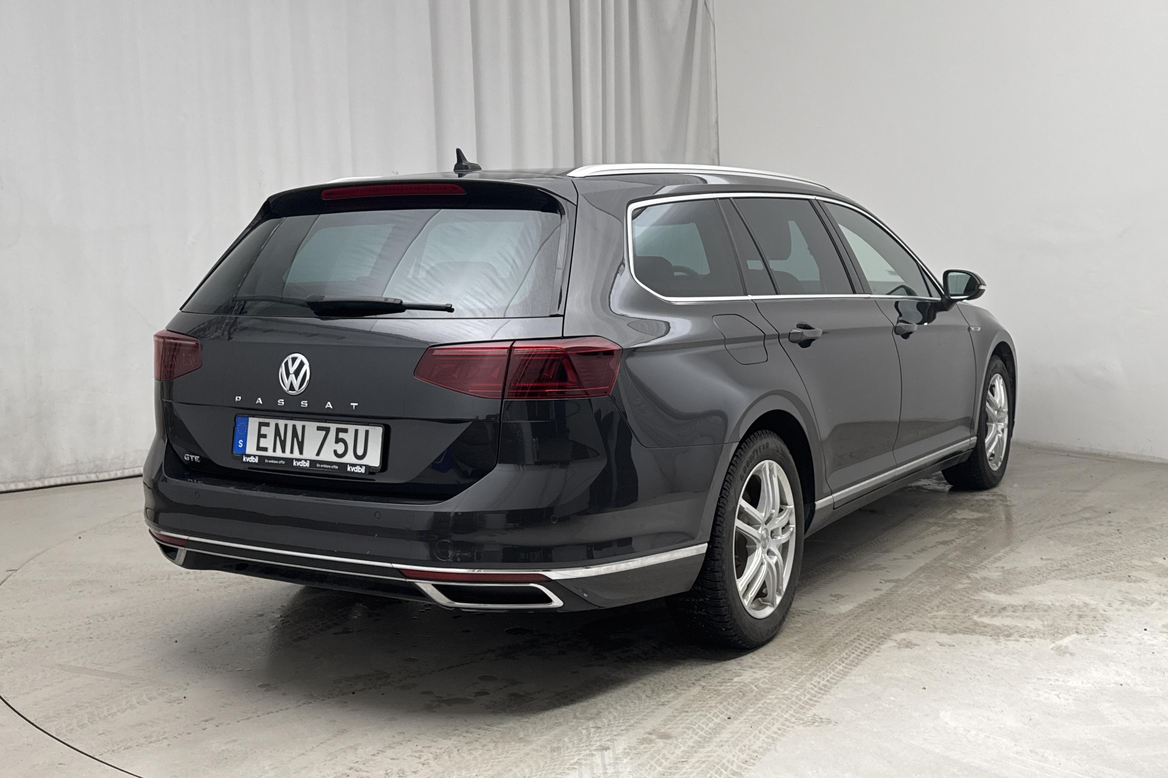 VW Passat 1.4 GTE Sportscombi (218hk) - 4 622 mil - Automat - Dark Grey - 2020