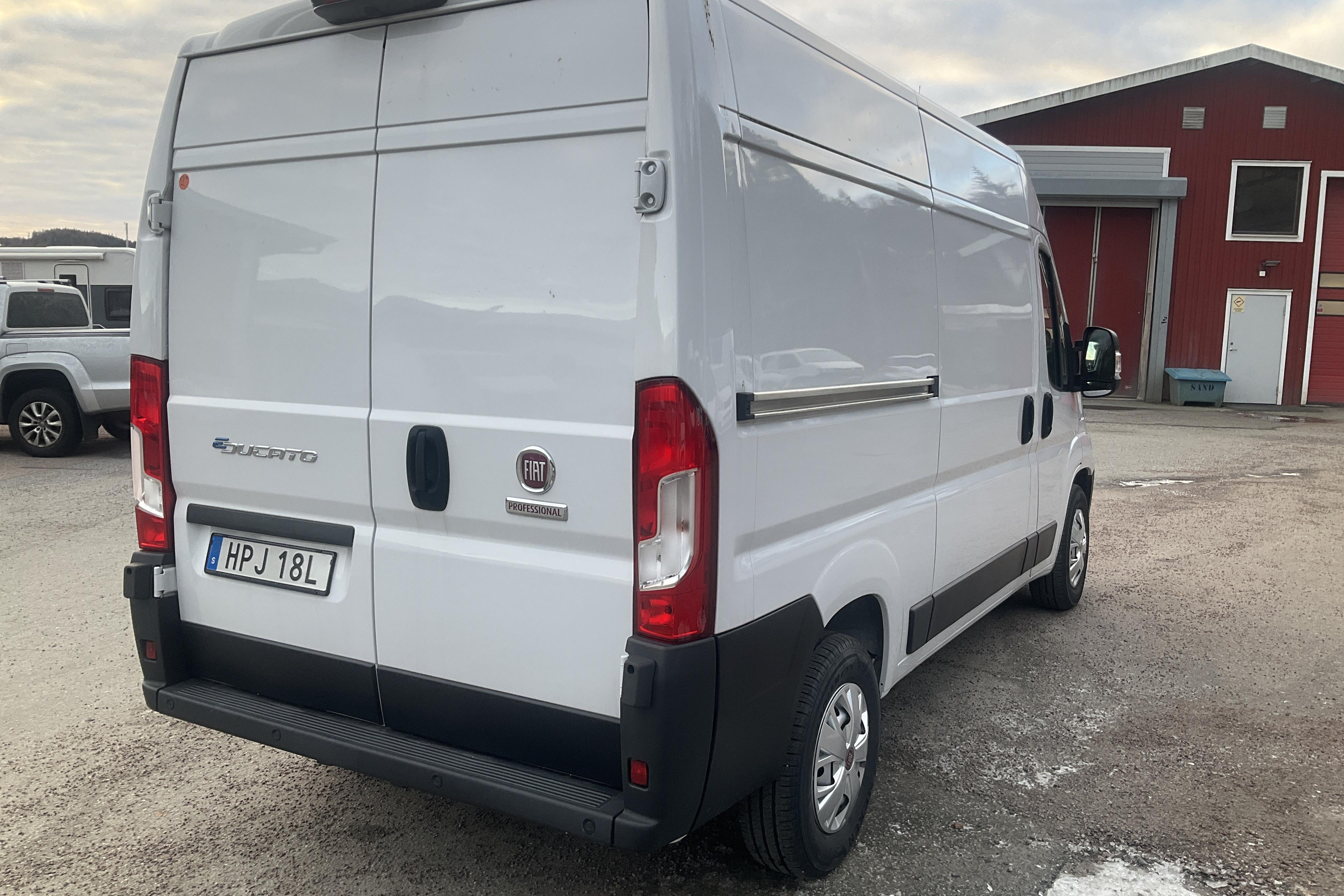 Fiat E-Ducato Skåp 79 kWh (122hk) - 50 km - Automatyczna - biały - 2022