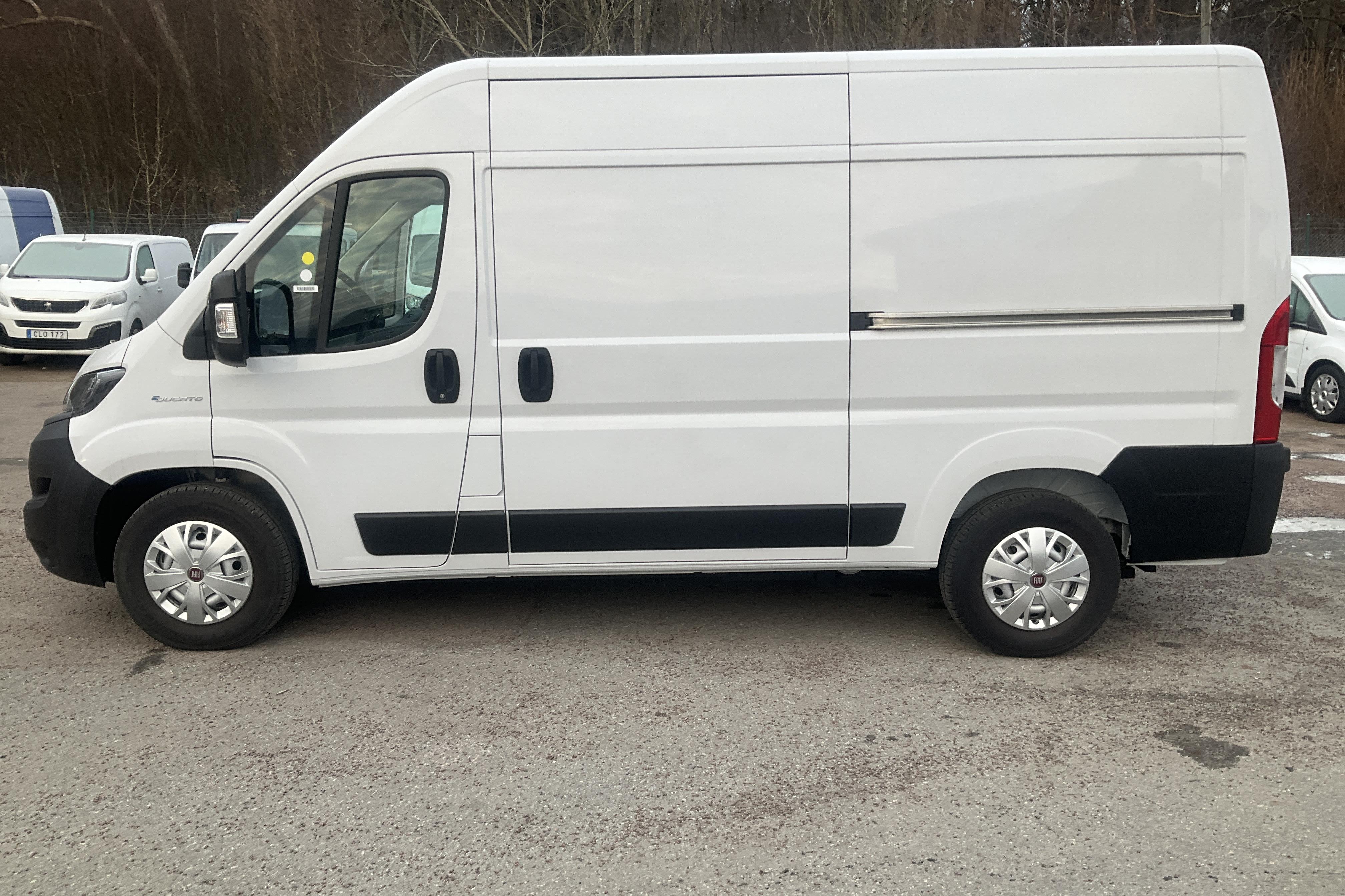 Fiat E-Ducato Skåp 79 kWh (122hk) - 50 km - Automatyczna - biały - 2022