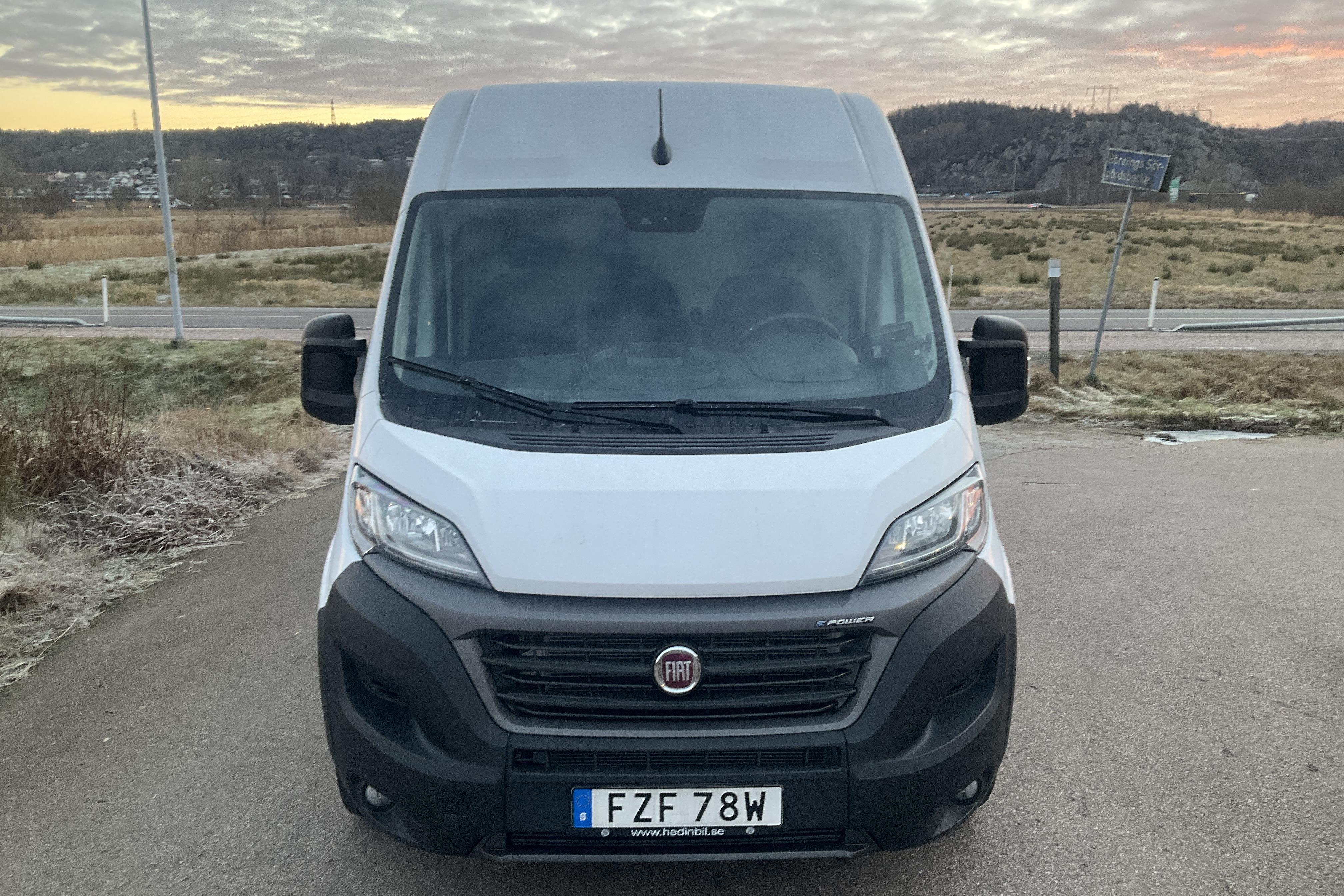 Fiat E-Ducato Skåp 47 kWh (122hk) - 40 km - Automatyczna - biały - 2022