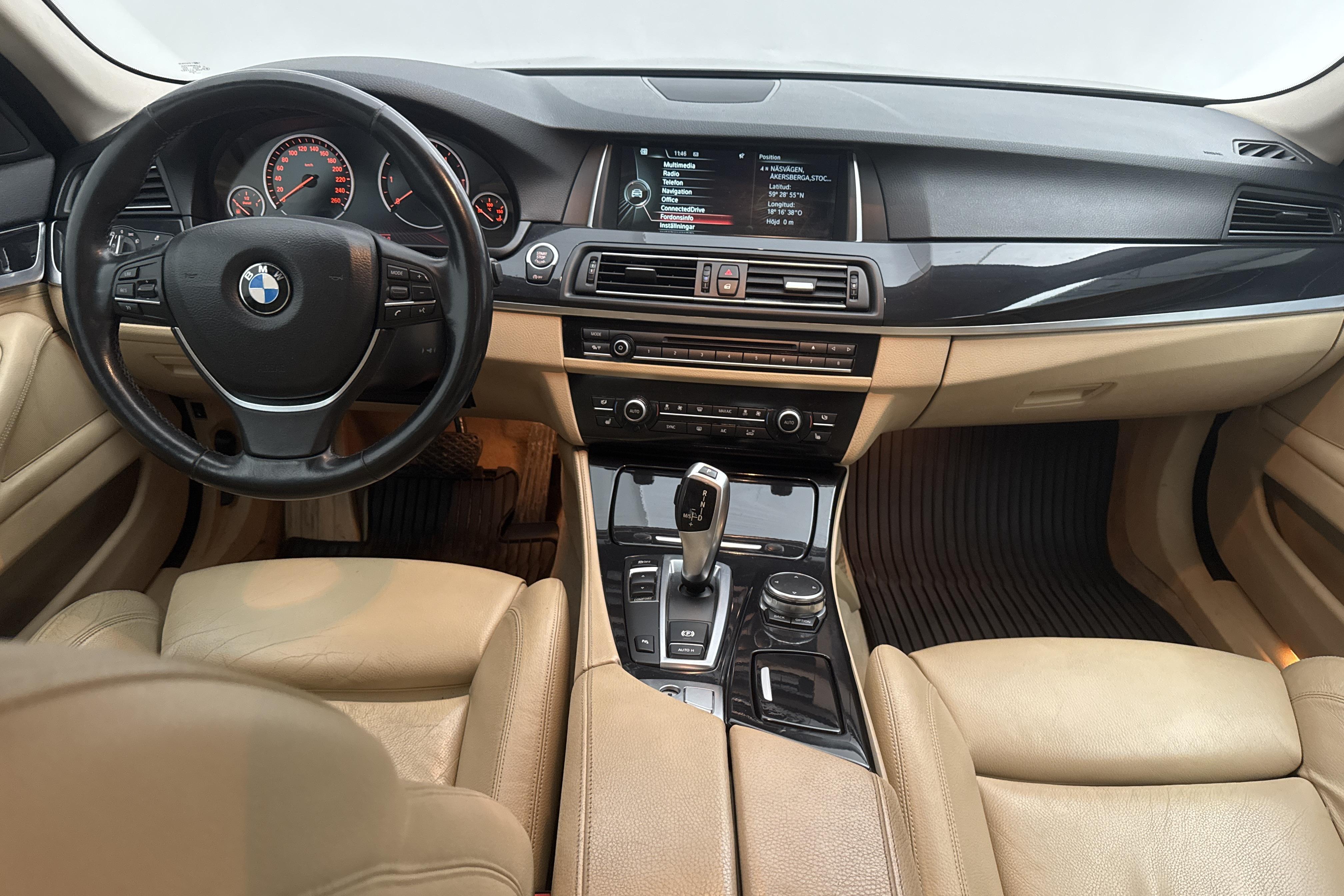 BMW 520d Touring, F11 (184hk) - 166 070 km - Automatic - black - 2014