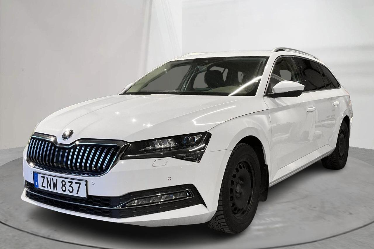 Skoda Superb 2.0 TDI Kombi 4x4 (200hk) - 83 760 km - Automatyczna - biały - 2021