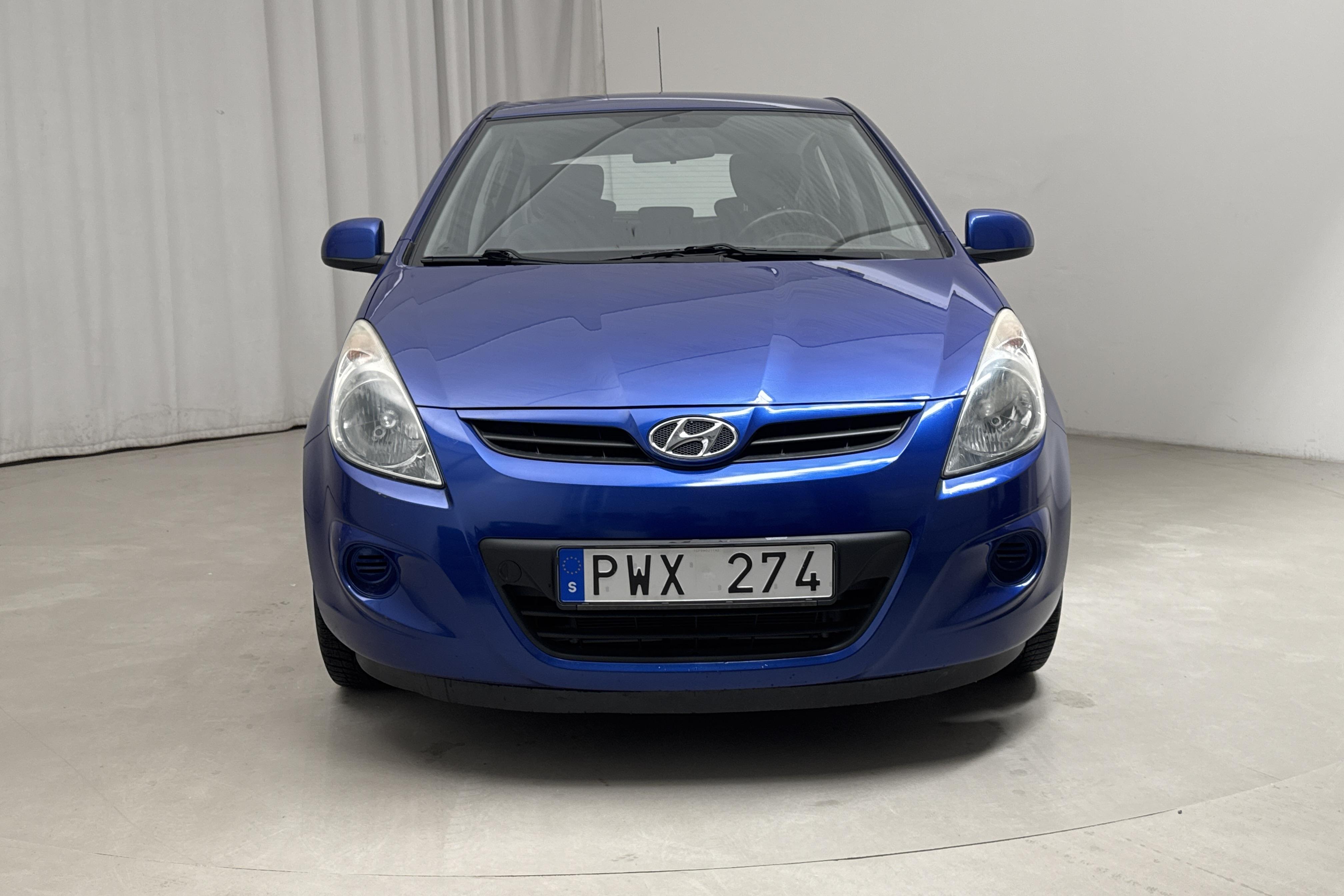 Hyundai i20 1.4 (100hk) - 5 429 mil - Manuell - blå - 2009