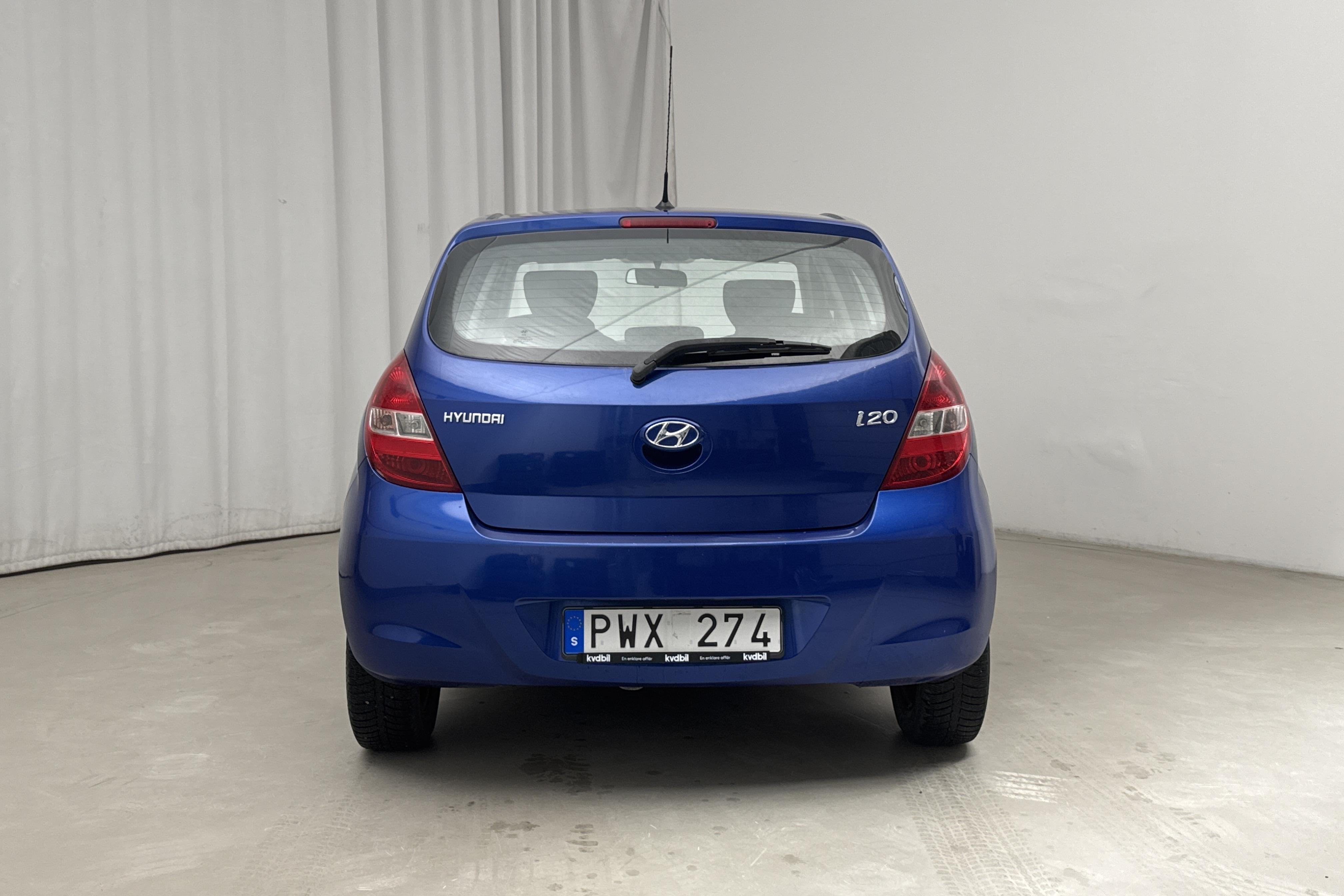 Hyundai i20 1.4 (100hk) - 5 429 mil - Manuell - blå - 2009