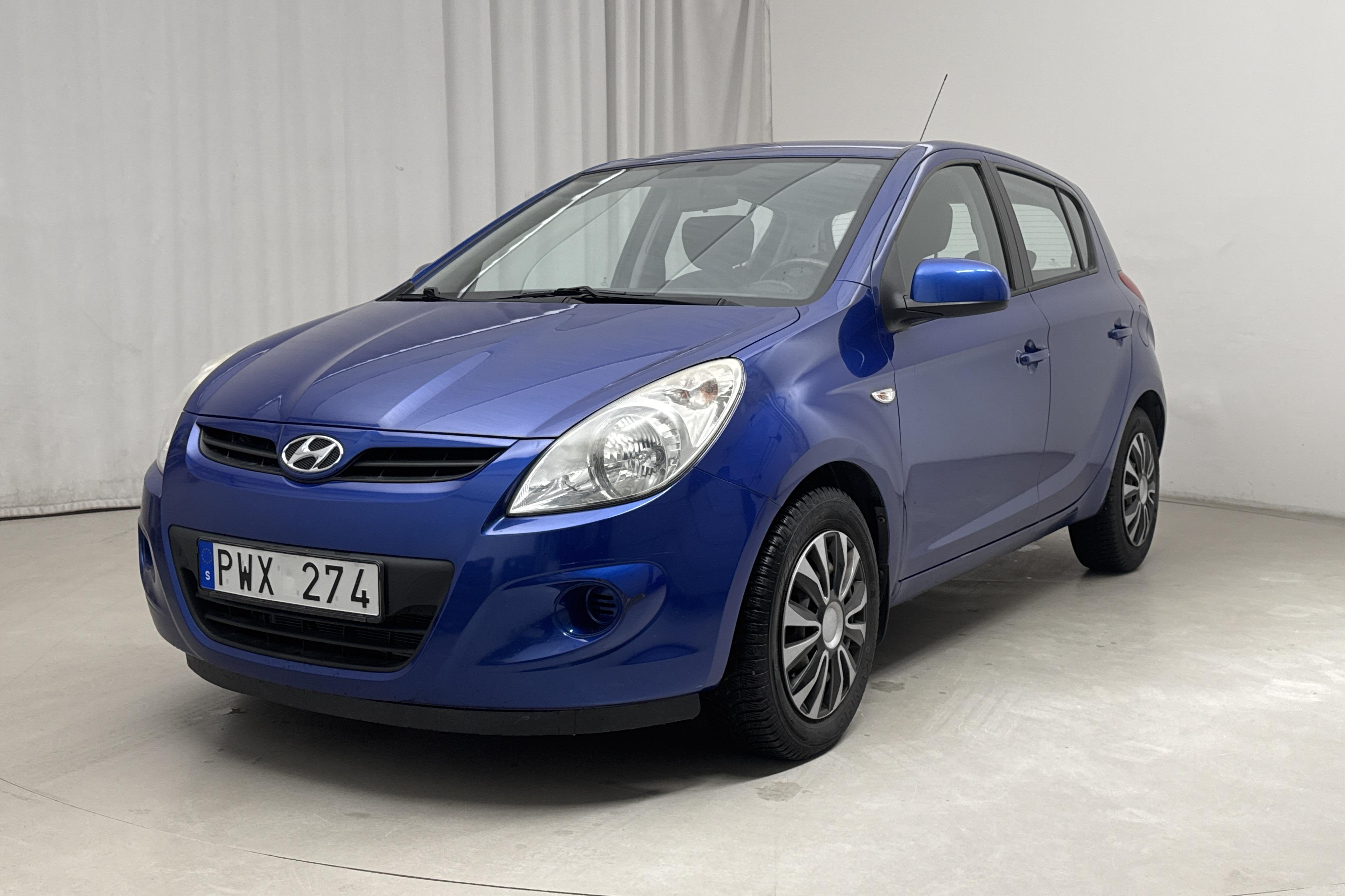 Hyundai i20 1.4 (100hk) - 5 429 mil - Manuell - blå - 2009