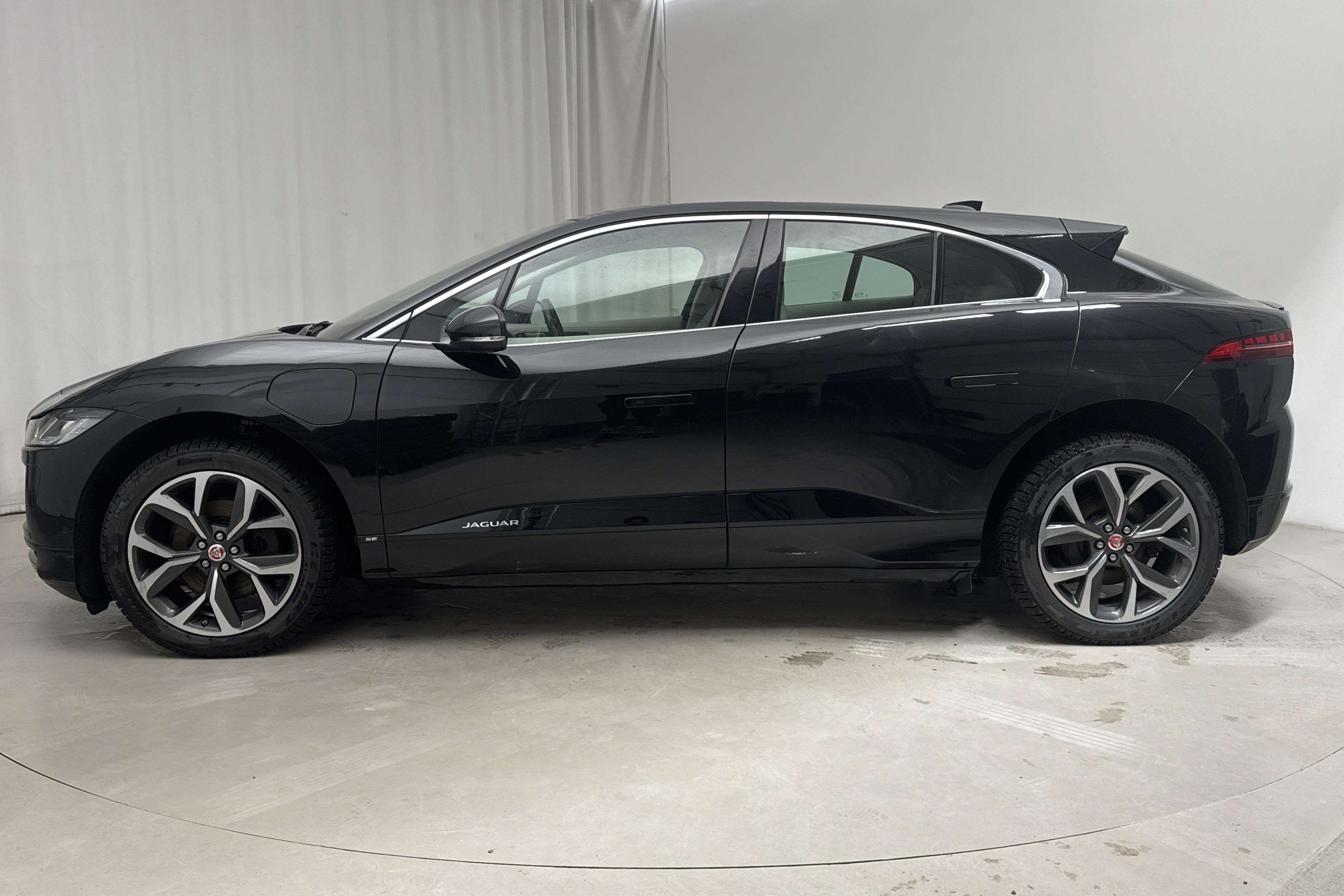 Jaguar I-Pace EV400 AWD (400hk) - 5 356 mil - Automat - svart - 2020