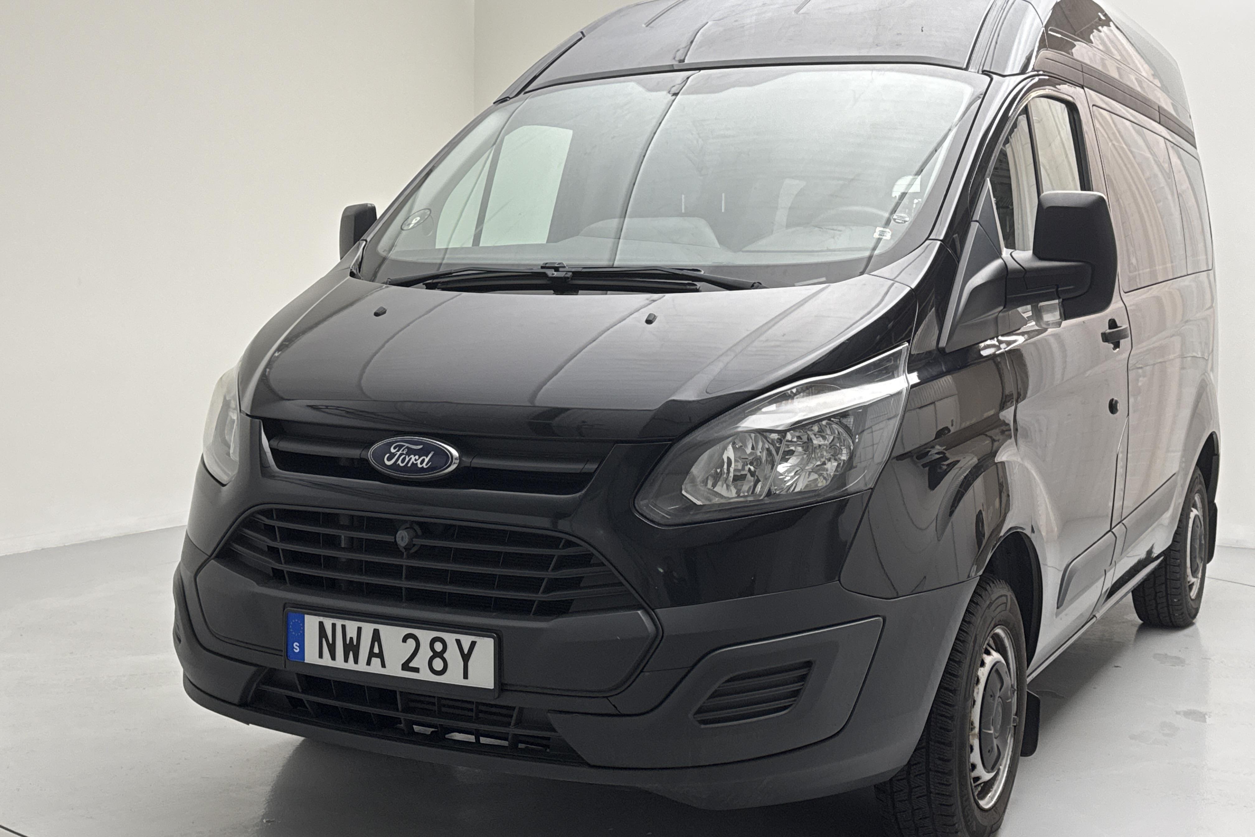 Ford Transit Custom 310 Kombi 2.2 TDCi (100hk) - 177 790 km - Manual - black - 2015