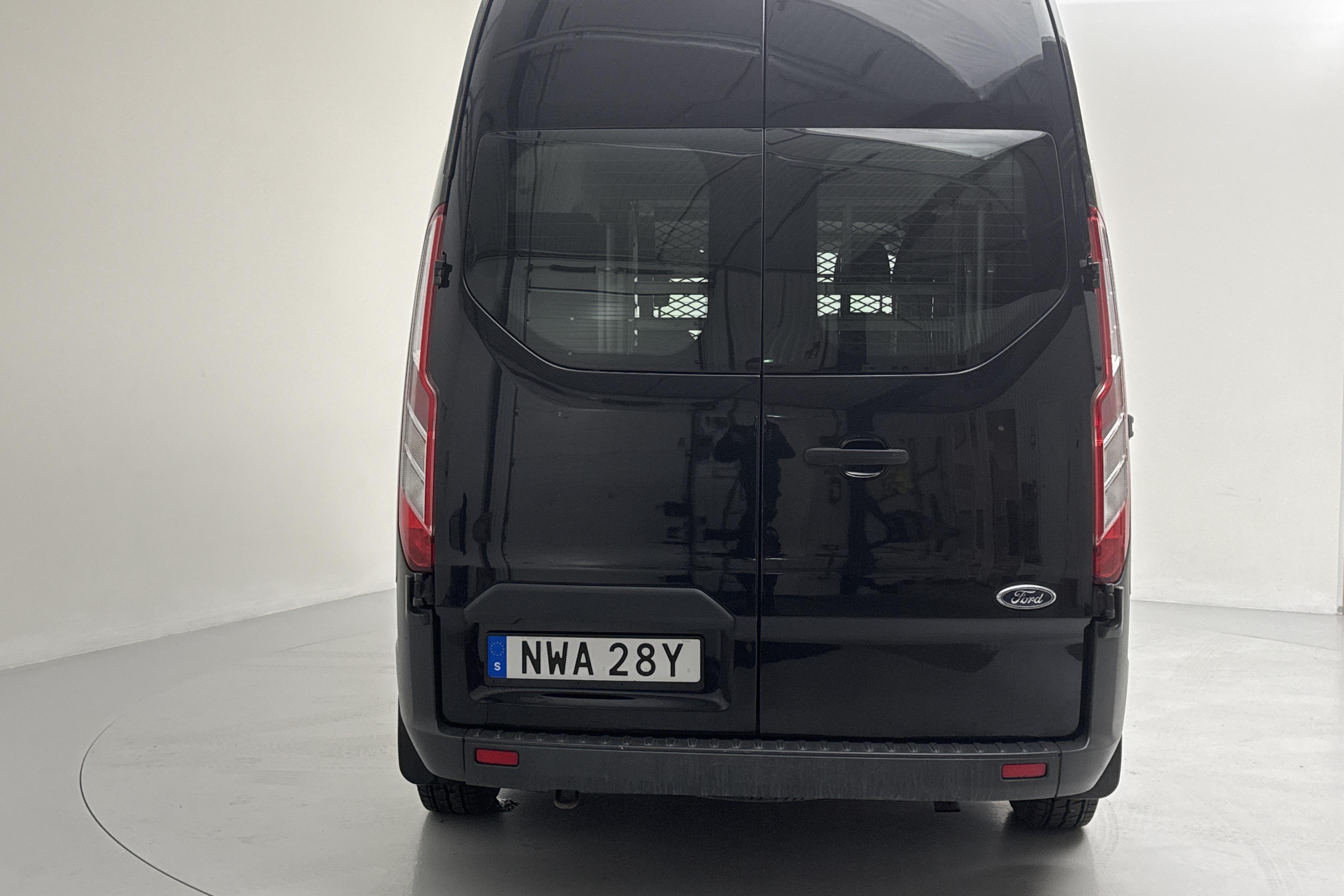 Ford Transit Custom 310 Kombi 2.2 TDCi (100hk) - 177 790 km - Manual - black - 2015