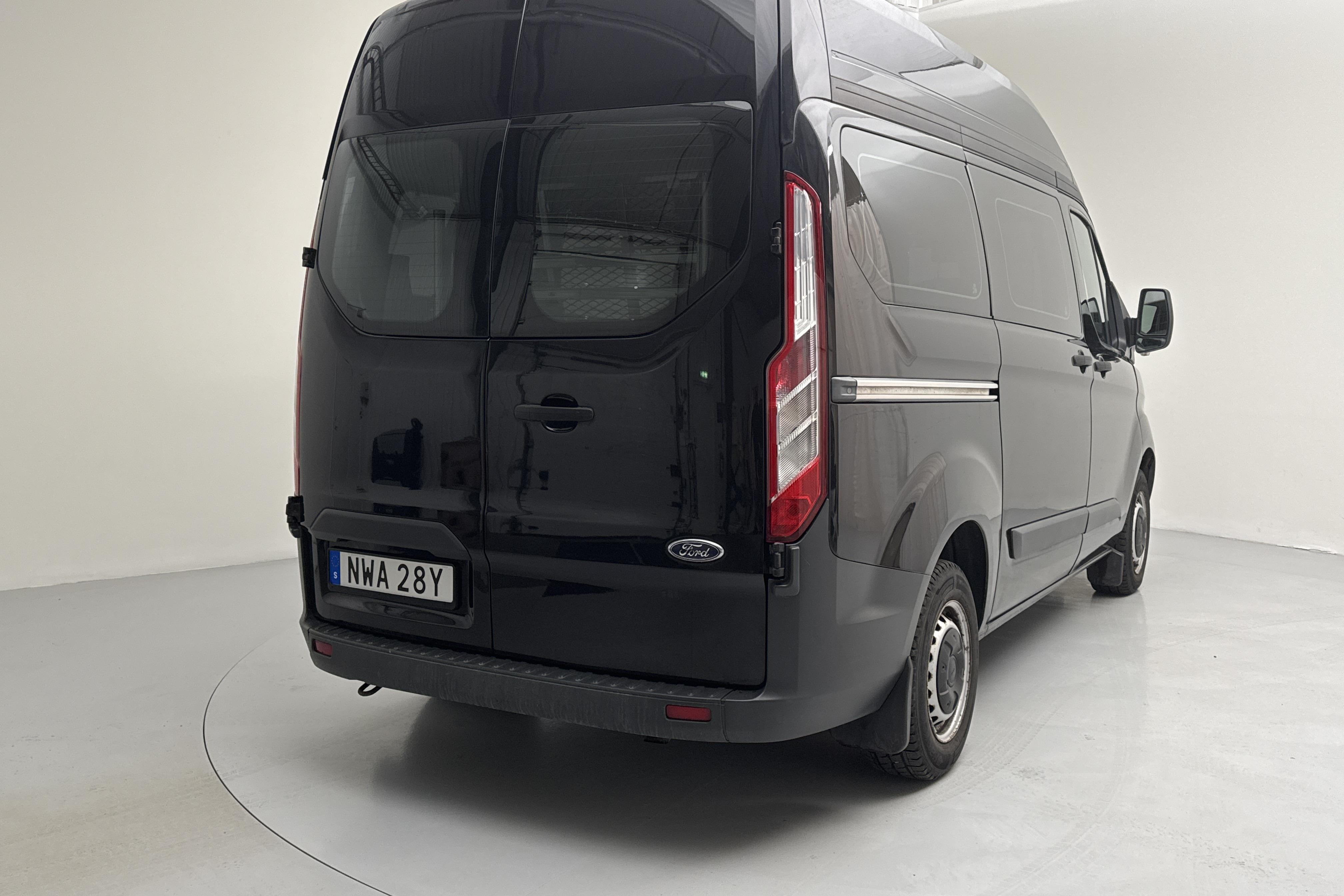 Ford Transit Custom 310 Kombi 2.2 TDCi (100hk) - 177 790 km - Manual - black - 2015