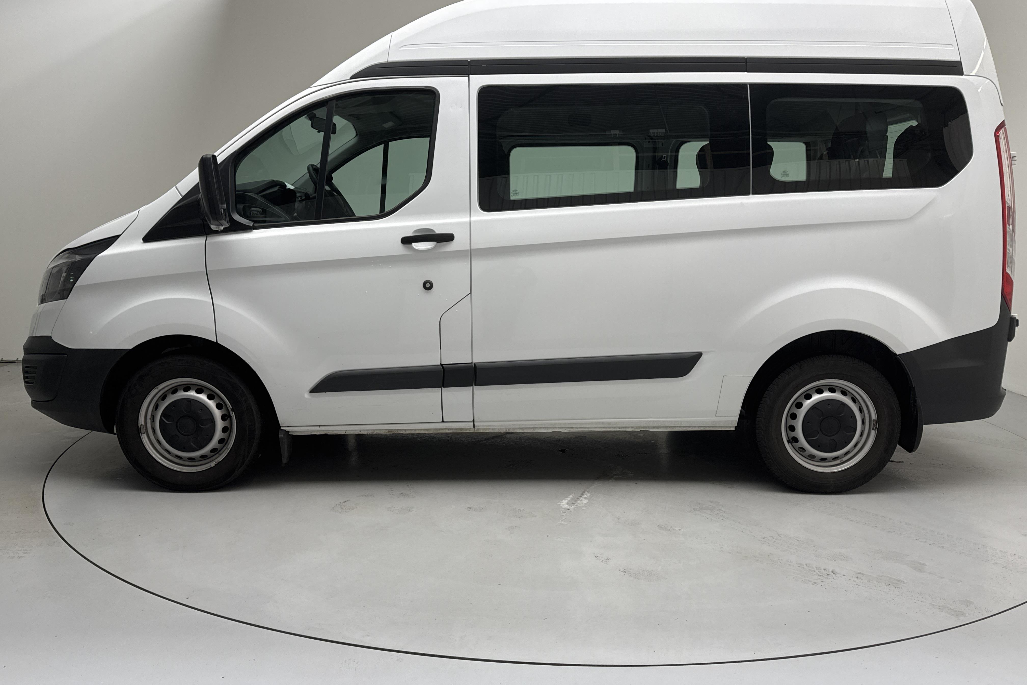 Ford Transit Custom 310 Kombi 2.0 TDCi (100hk) - 58 020 km - Automaatne - valge - 2017