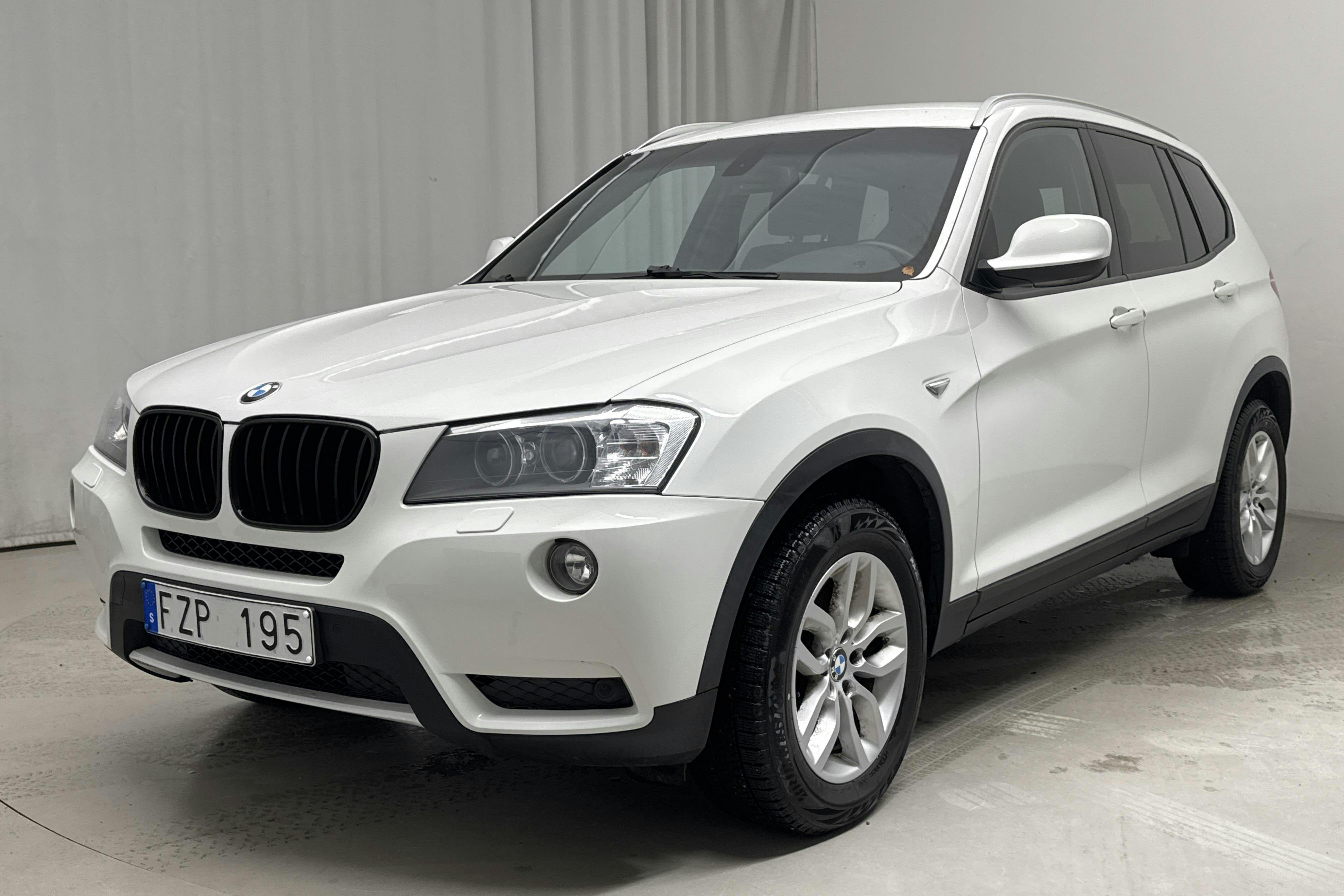 BMW X3 xDrive20d, F25 (184hk) - 163 840 km - Manual - white - 2012