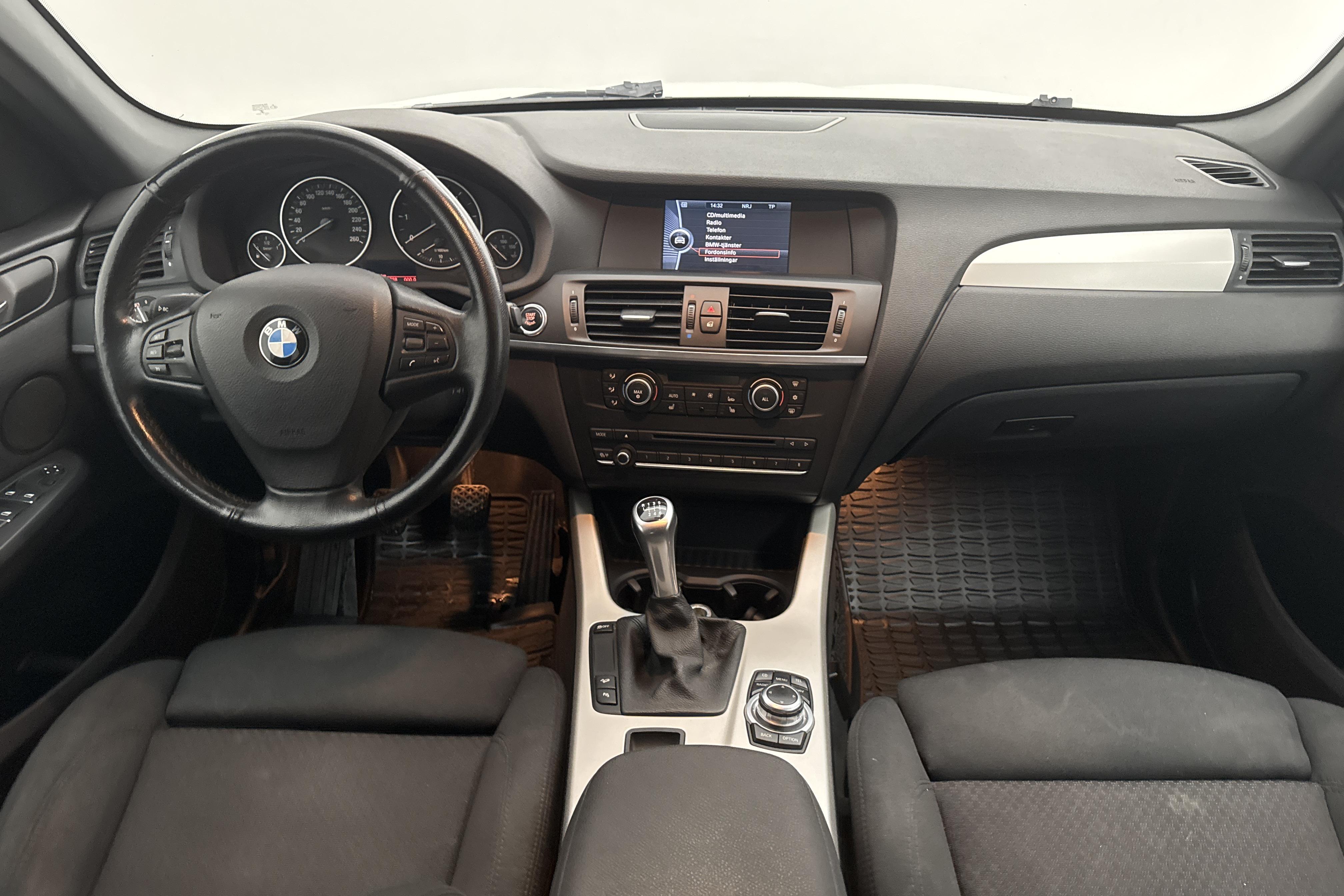 BMW X3 xDrive20d, F25 (184hk) - 163 840 km - Manual - white - 2012