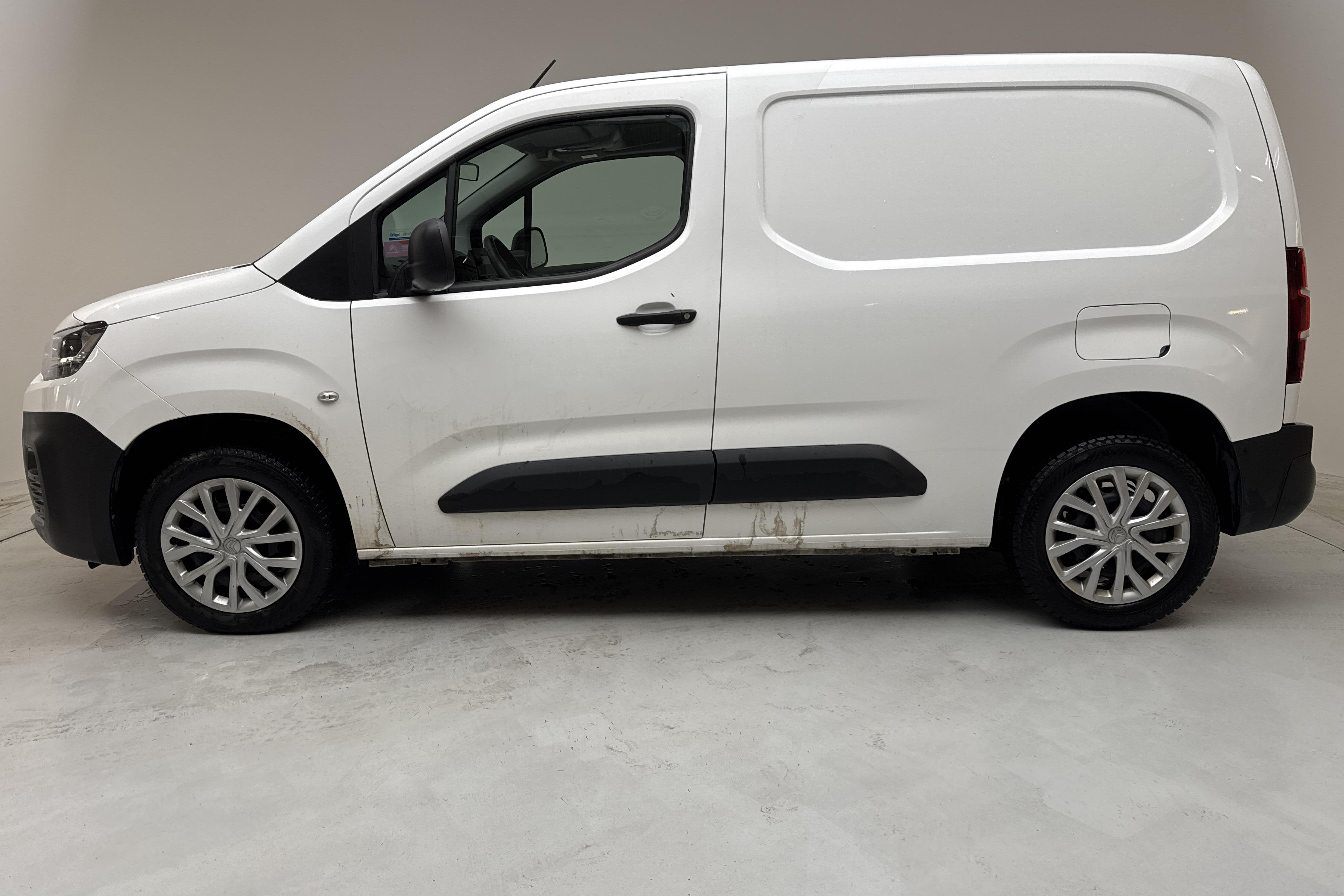 Citroen Berlingo 1.5 BlueHDi Skåp (130hk) - 59 250 km - Automatyczna - biały - 2021