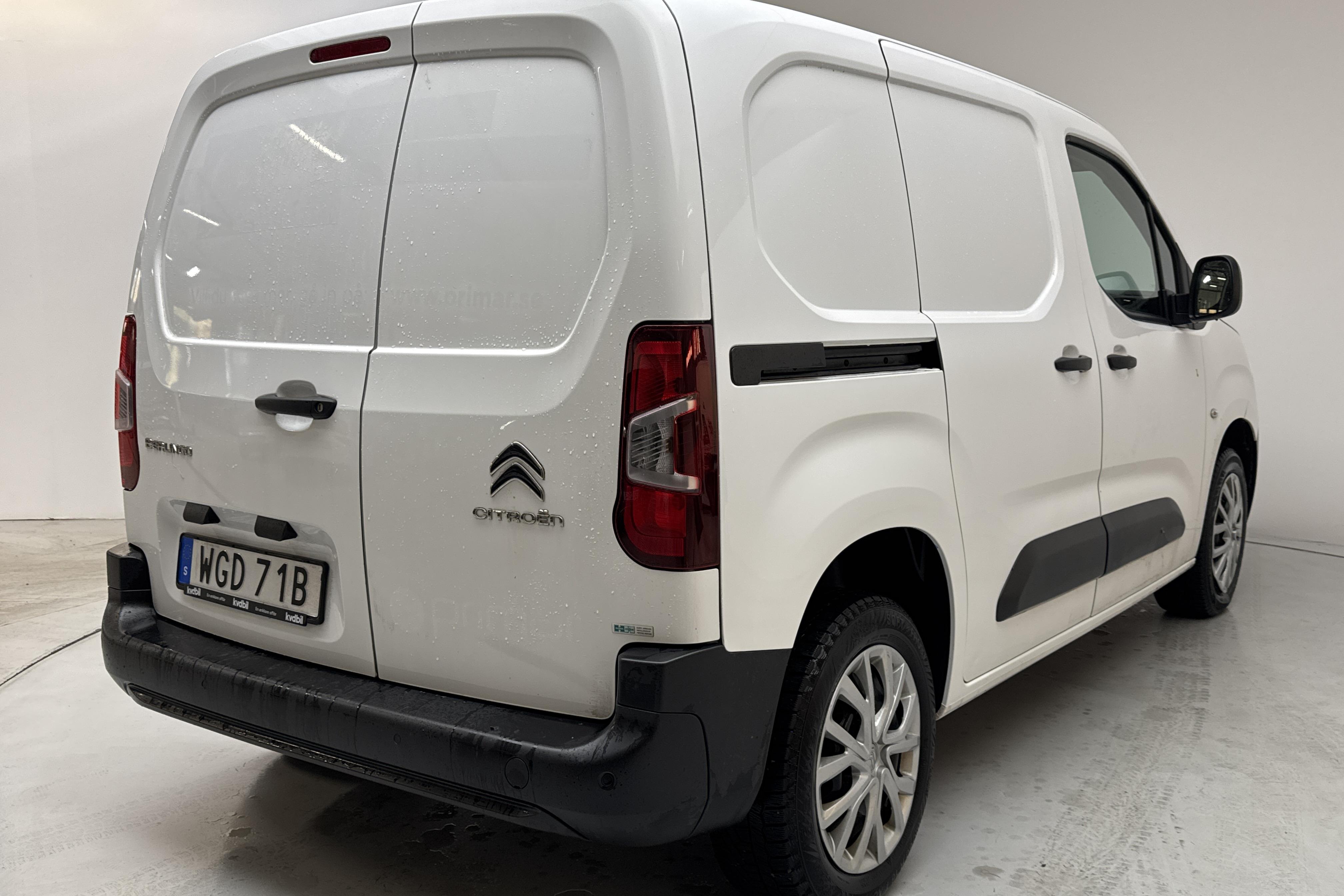 Citroen Berlingo 1.5 BlueHDi Skåp (130hk) - 59 250 km - Automatyczna - biały - 2021