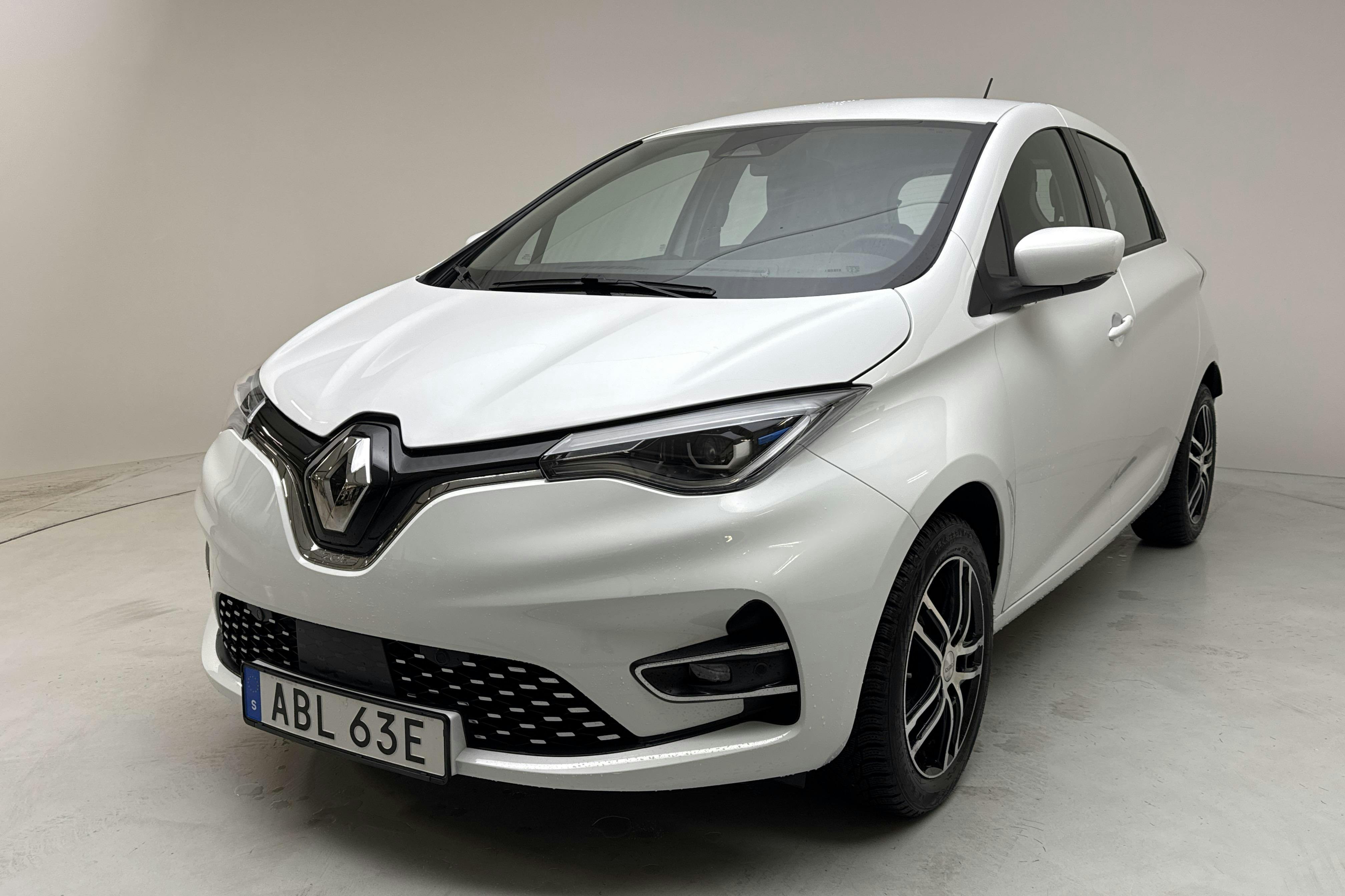 Renault Zoe 52 kWh R110 (108hk) - 30 010 km - Automatic - white - 2022