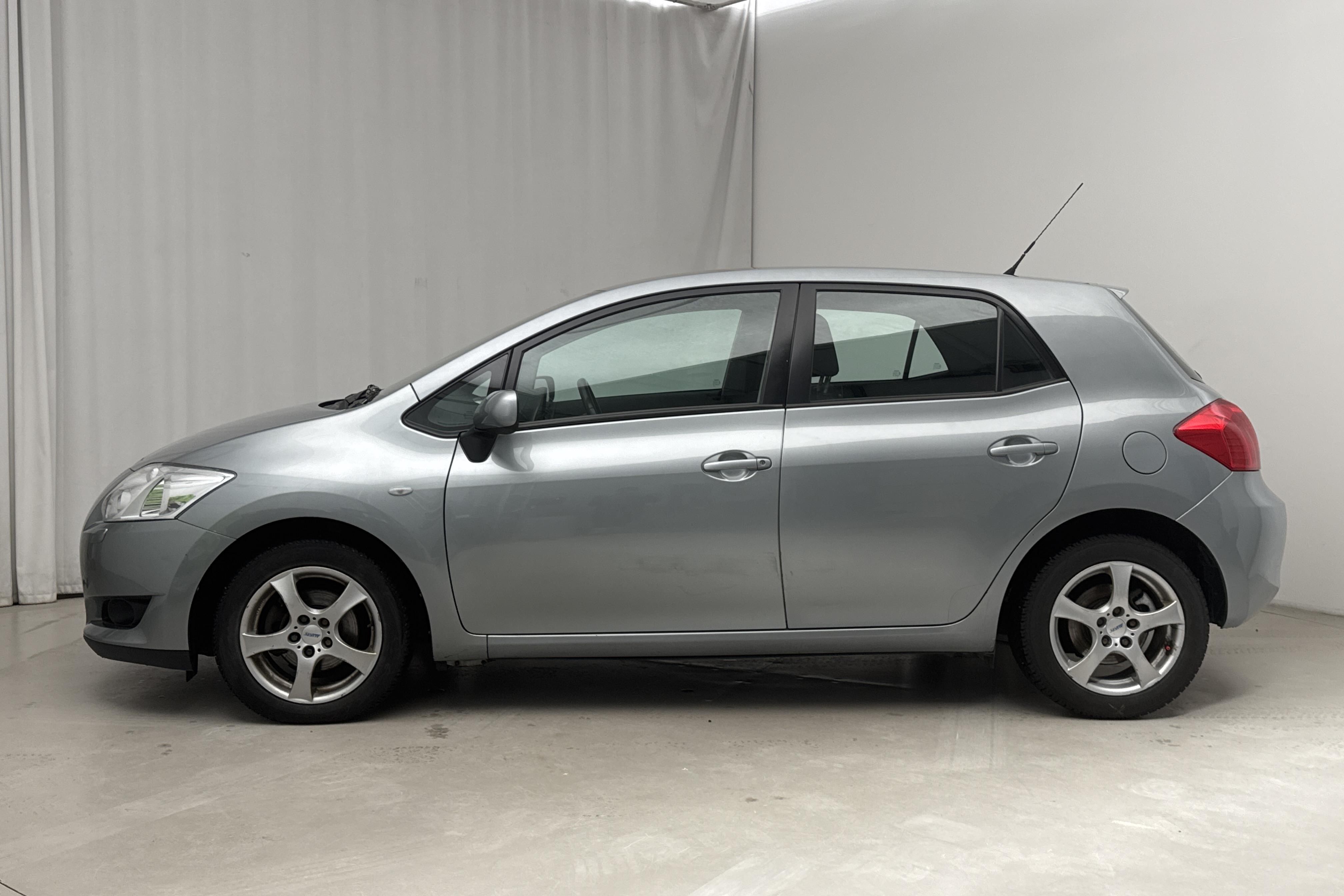 Toyota Auris 1.6 VVT-i 5dr (124hk) - 167 910 km - Käsitsi - hall - 2008