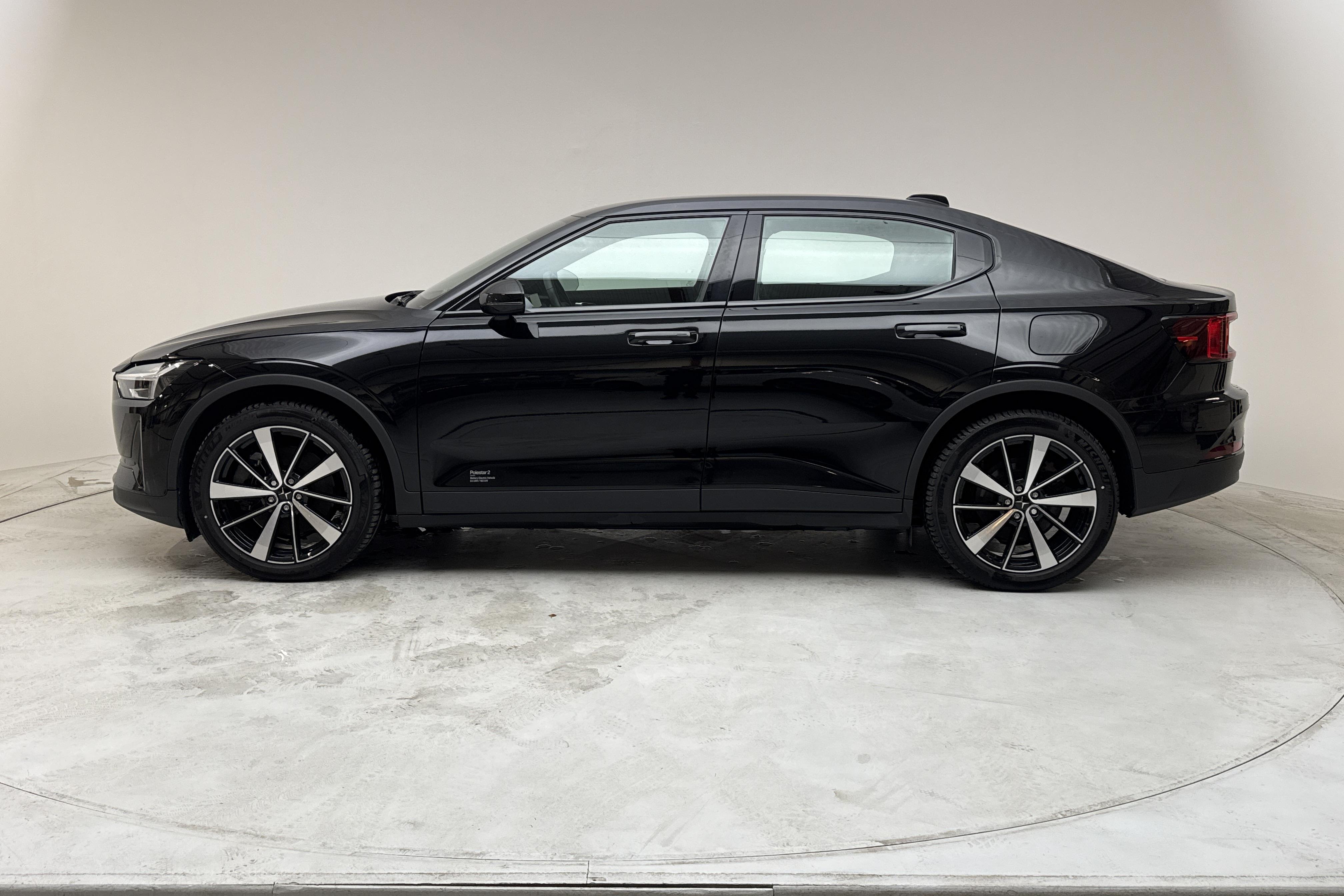 Polestar 2 Standard range Single motor (224hk) - 3 827 mil - Automat - svart - 2022