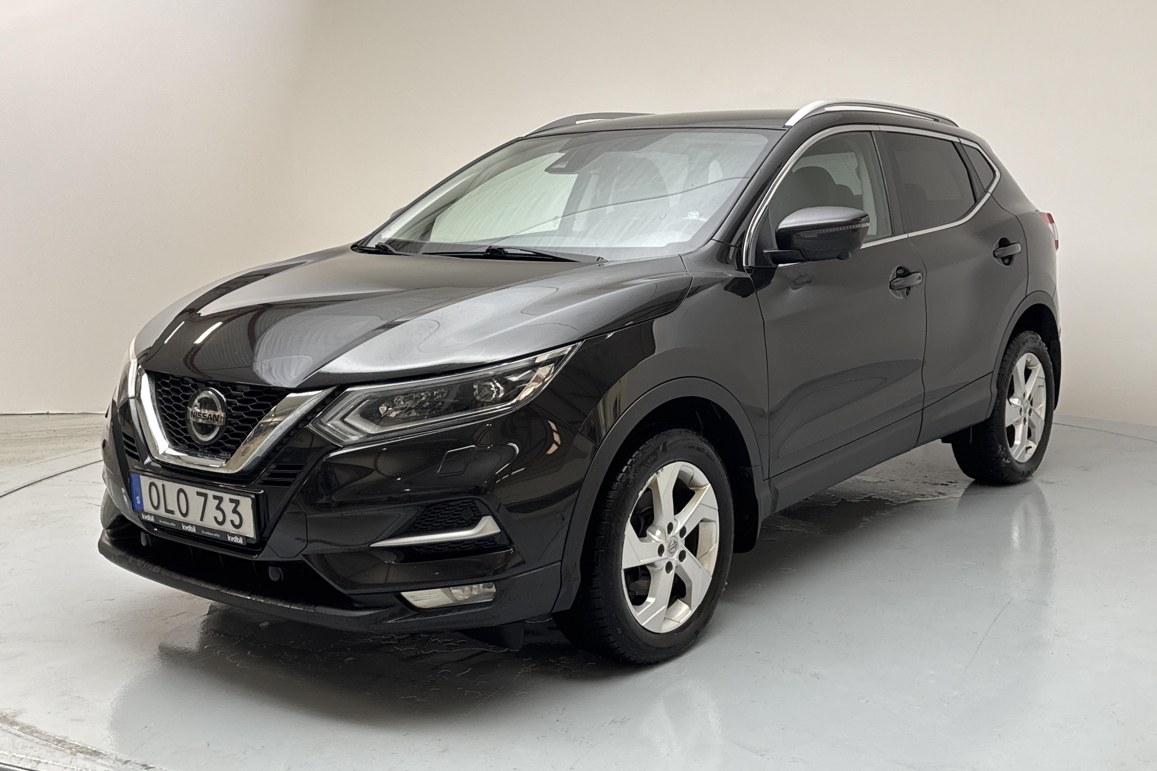 Nissan Qashqai 1.3 DIG-T (160hk) - 16 629 mil - Automat - svart - 2020