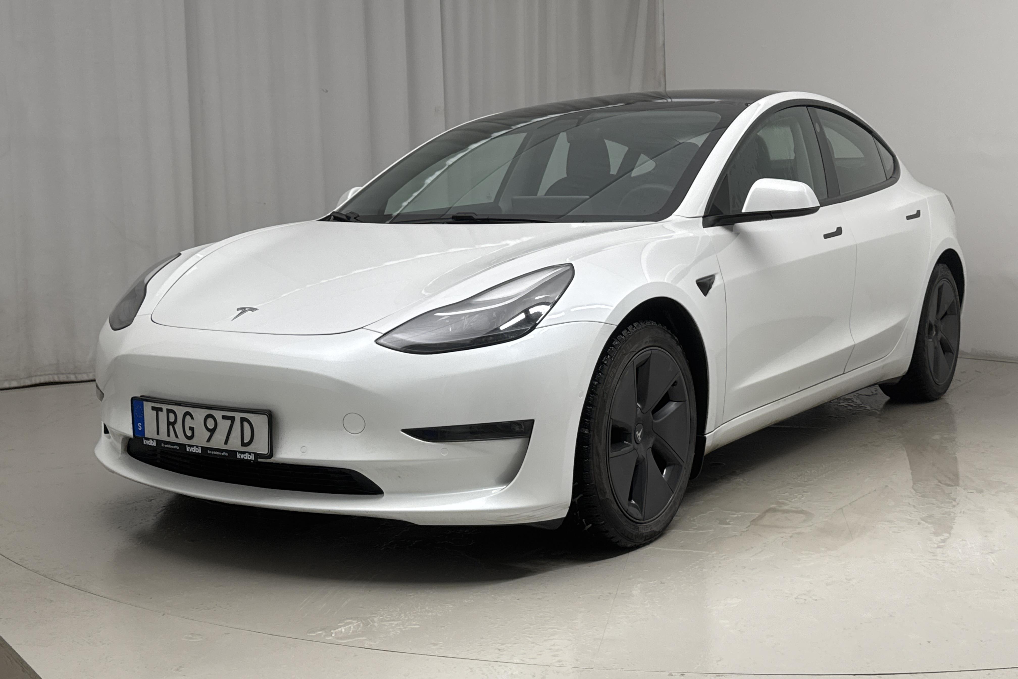 Tesla Model 3 Long Range Dual Motor AWD - 53 730 km - Automatic - white - 2021