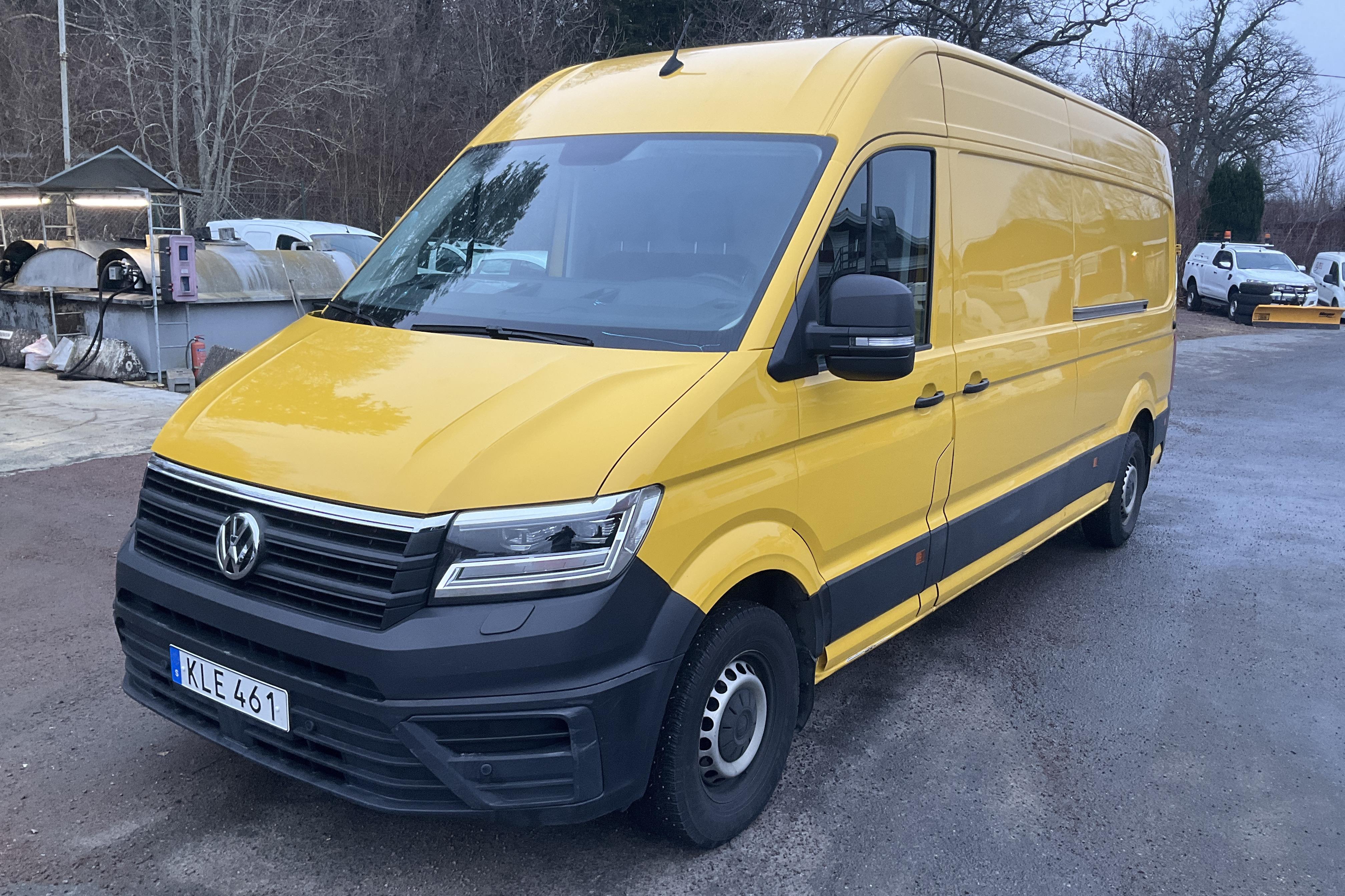 VW Crafter 35 2.0 TDI Skåp (140hk) - 16 094 mil - Automat - gul - 2019